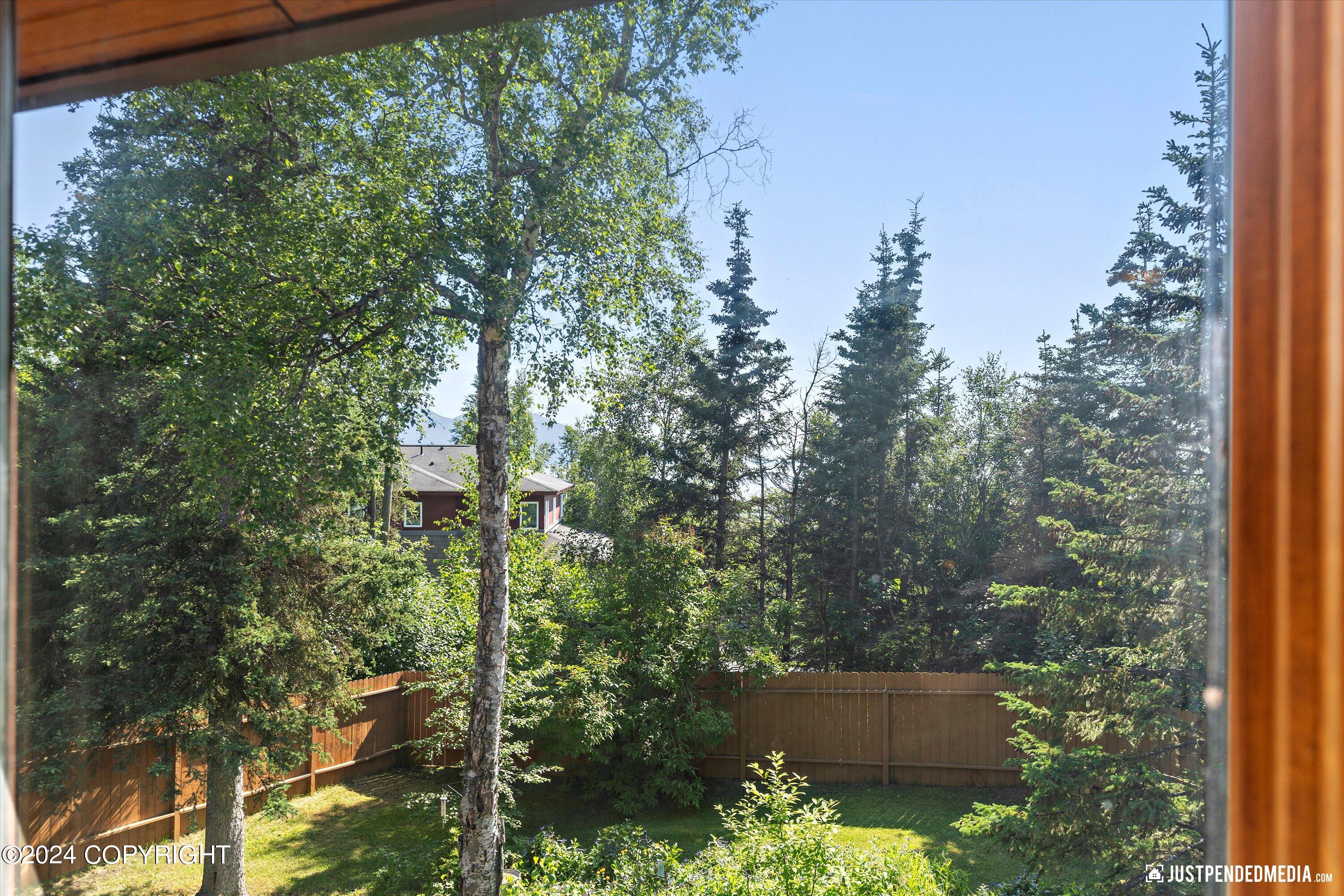 4400 Southpark Bluff Drive