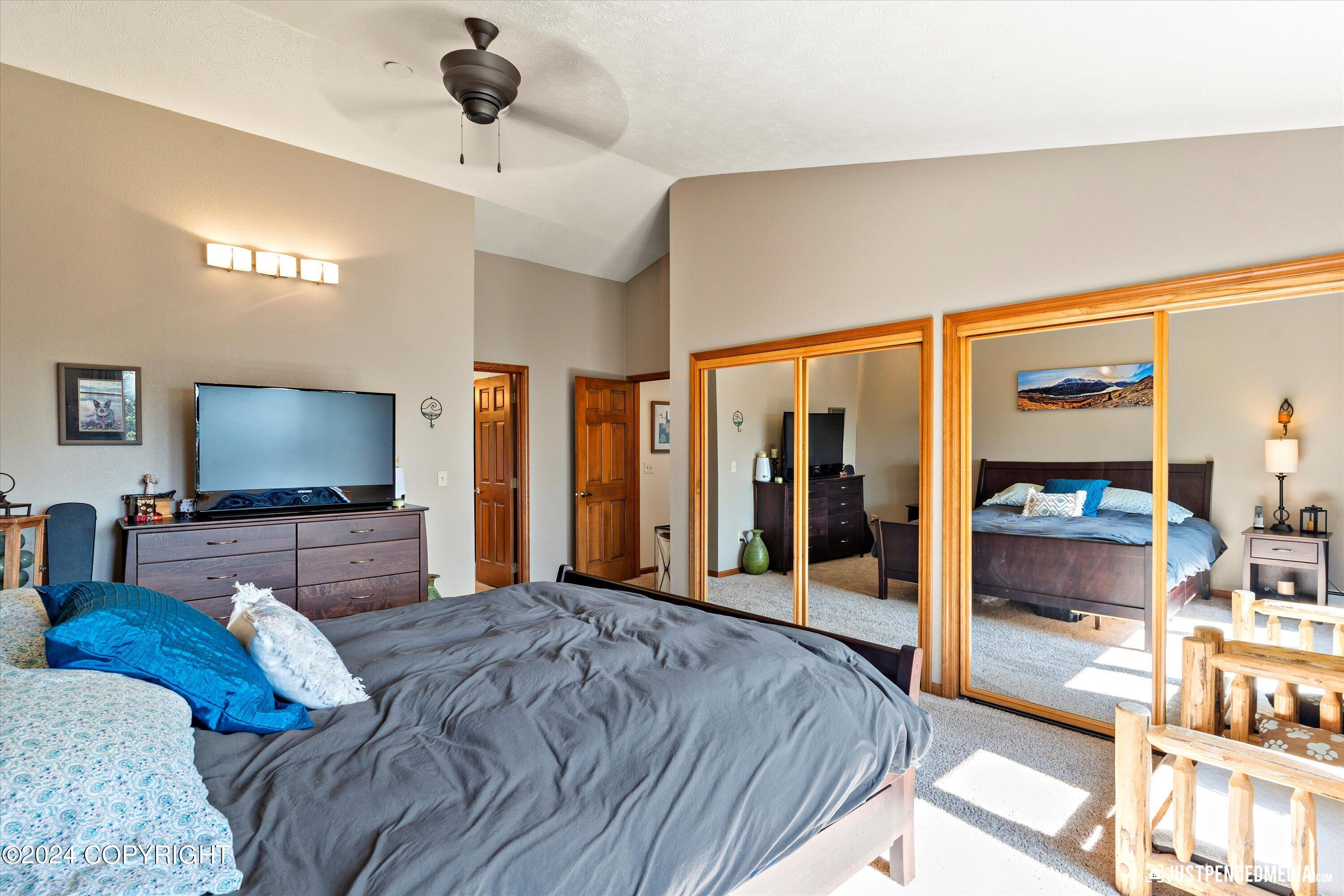 4400 Southpark Bluff Drive