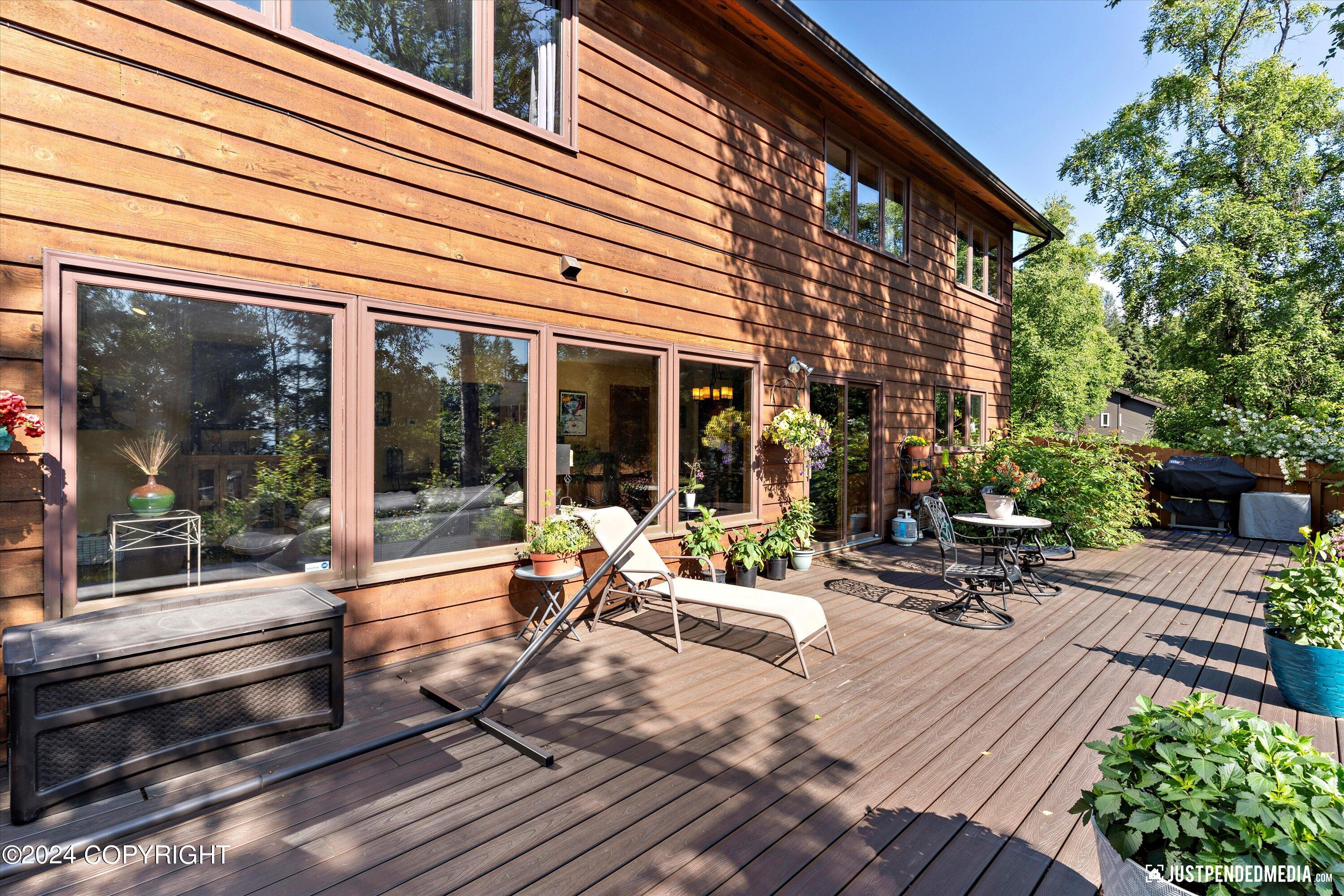 4400 Southpark Bluff Drive