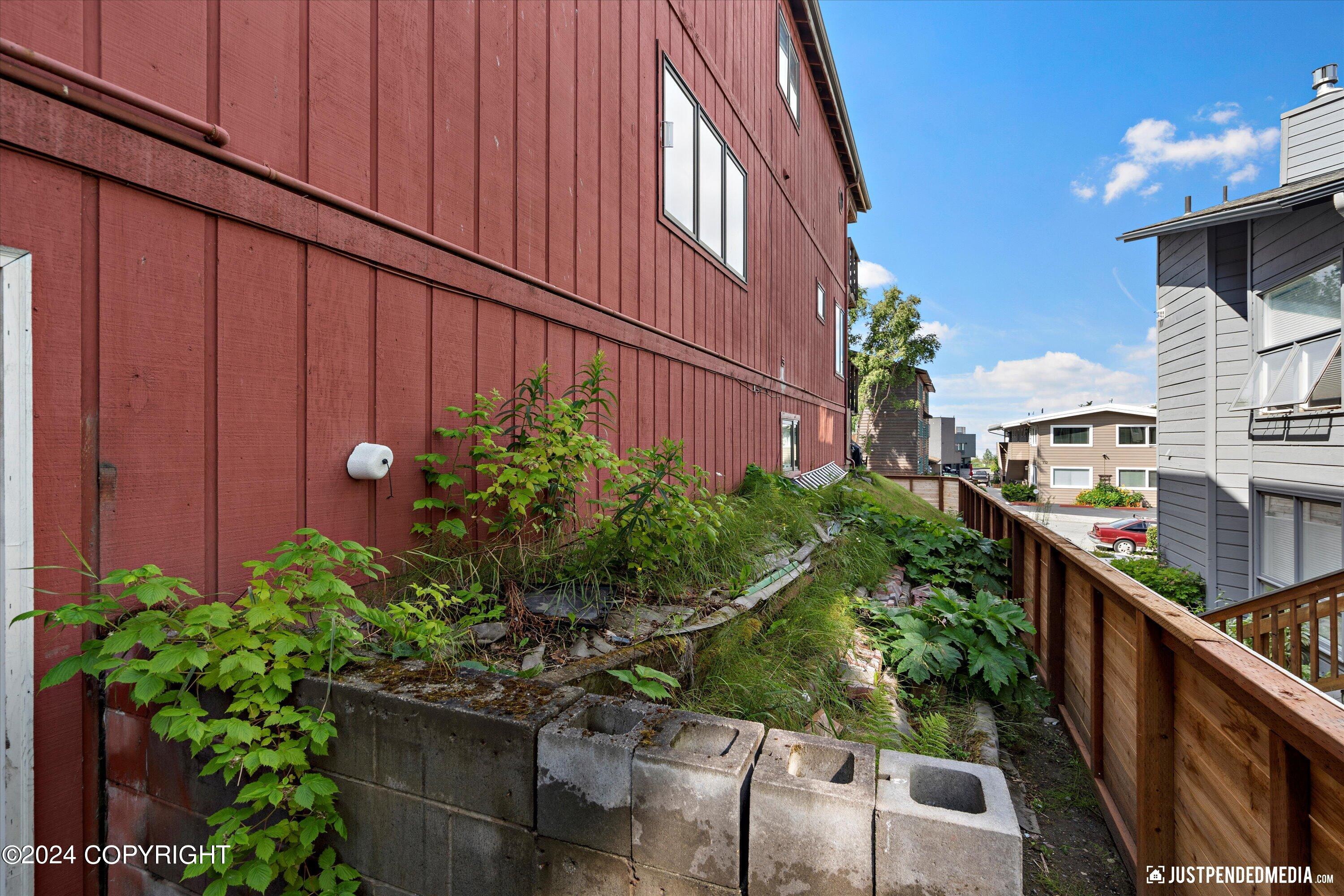 743 O Street