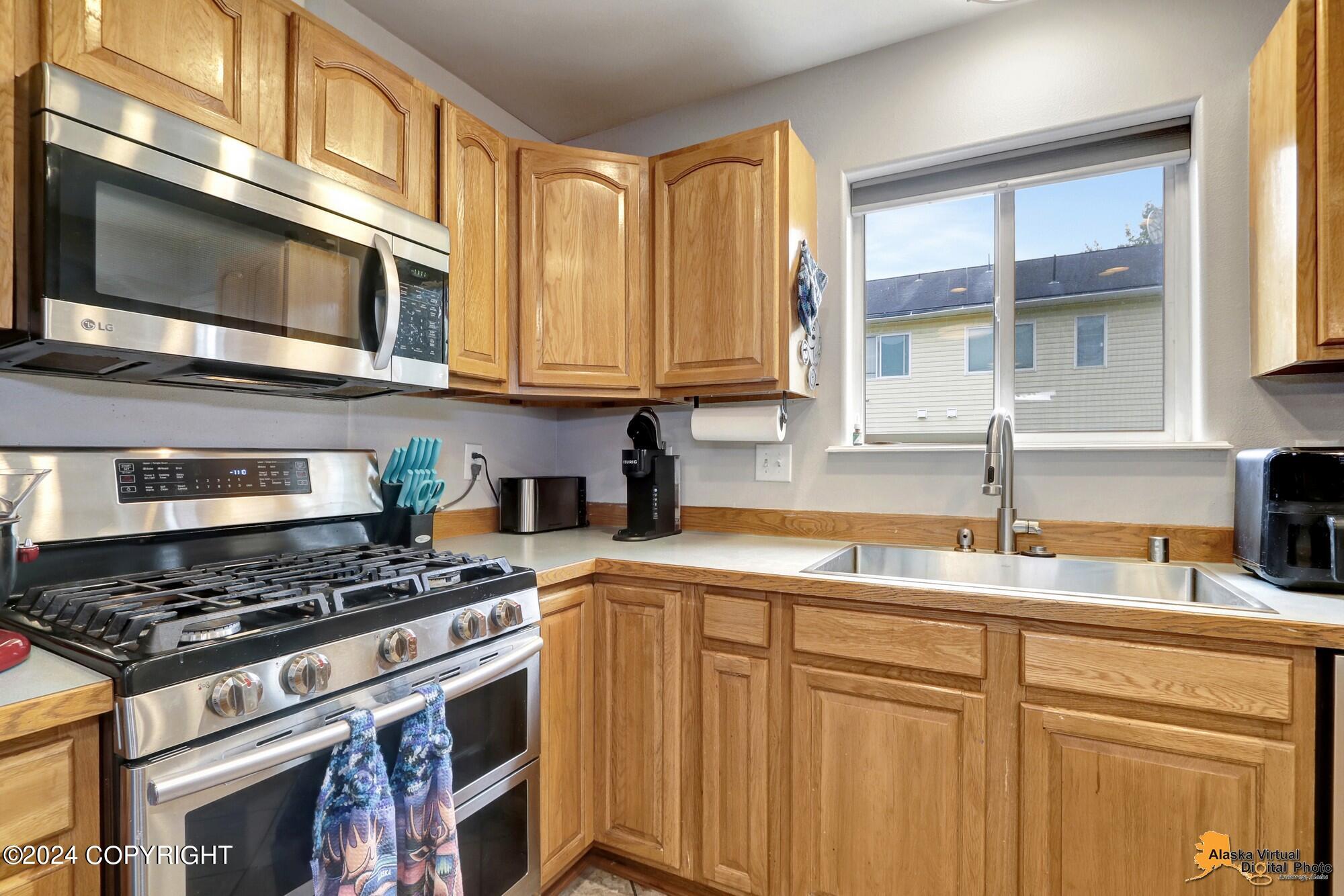 5610 E 4th Avenue # 9 Unit: #9