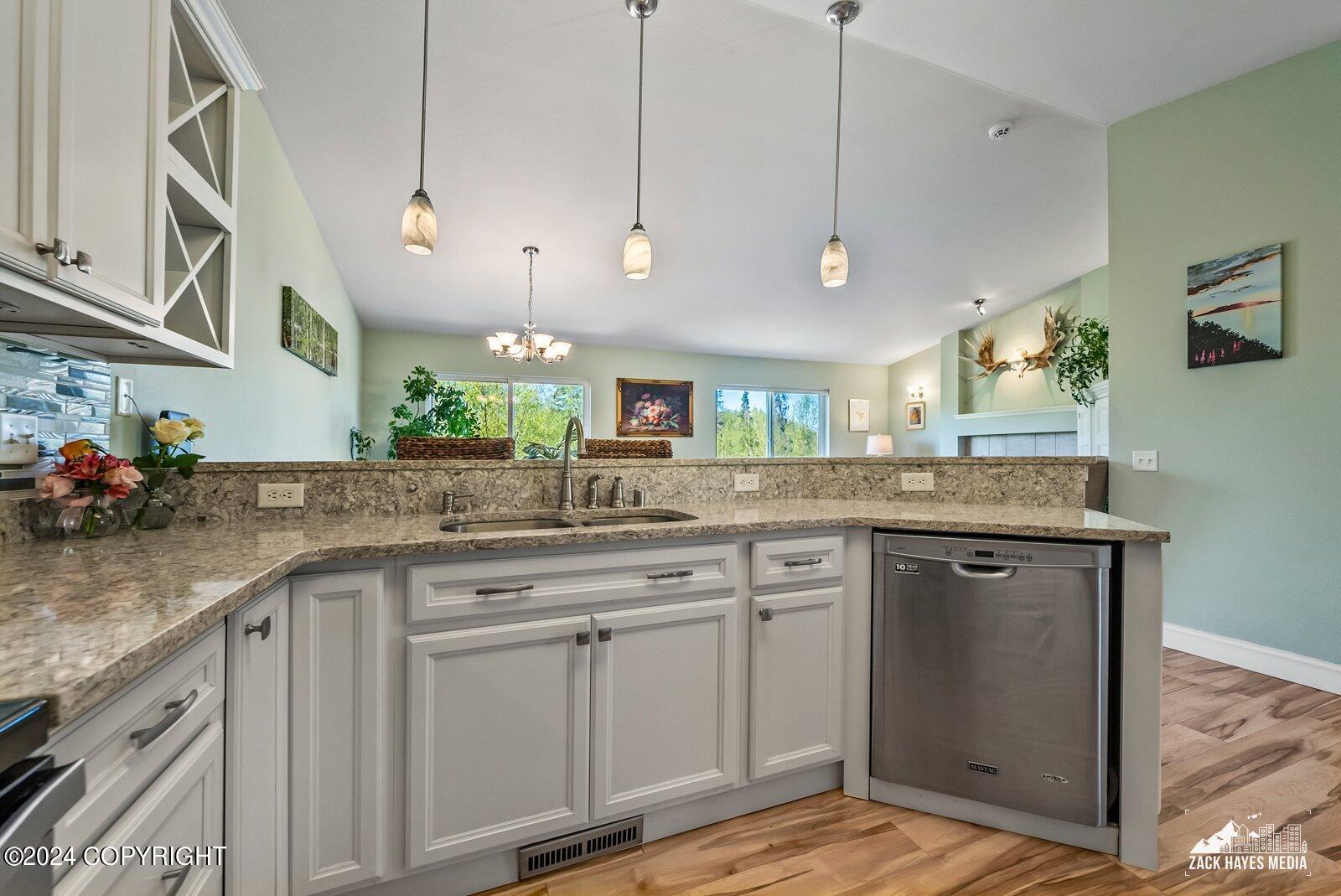 10194 Valley Park Drive