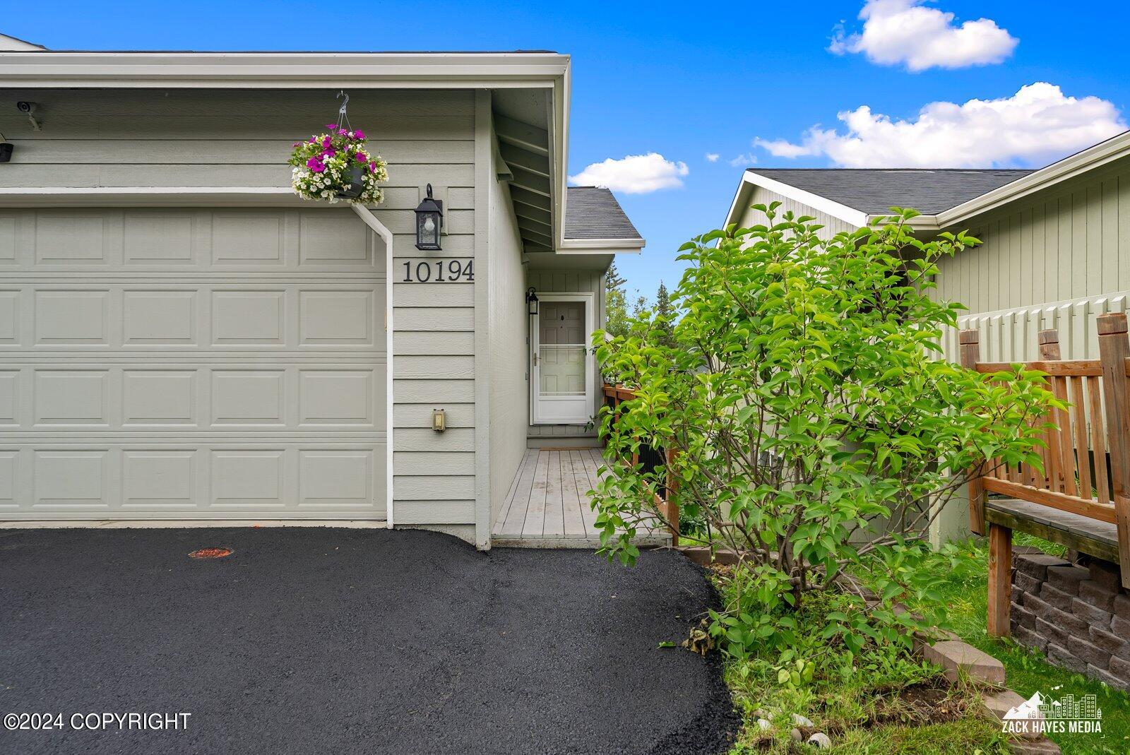 10194 Valley Park Drive