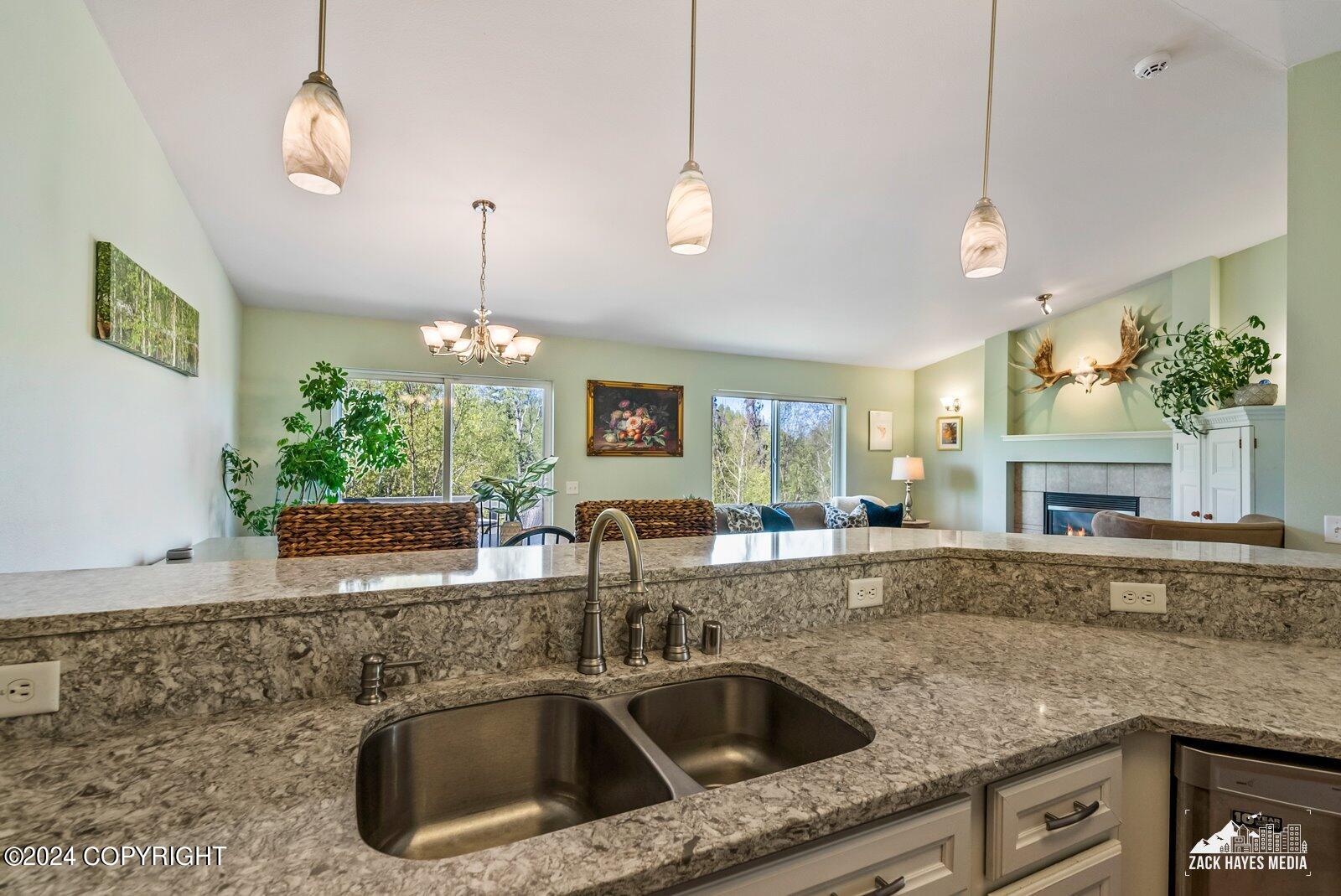 10194 Valley Park Drive