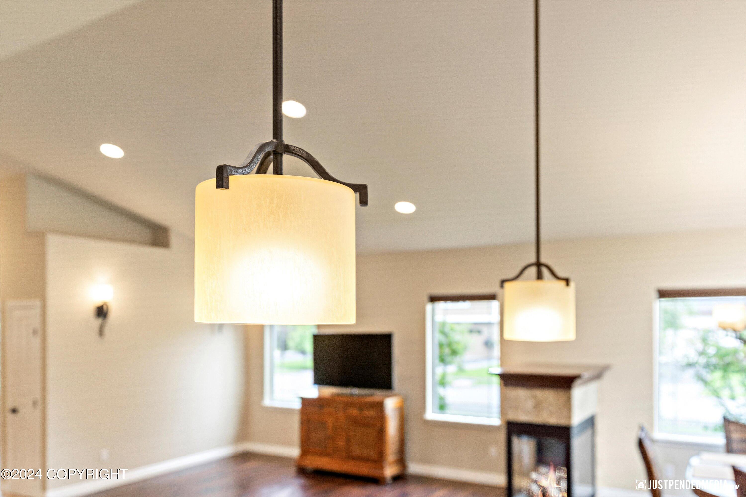 2901 Gladys Marie Circle