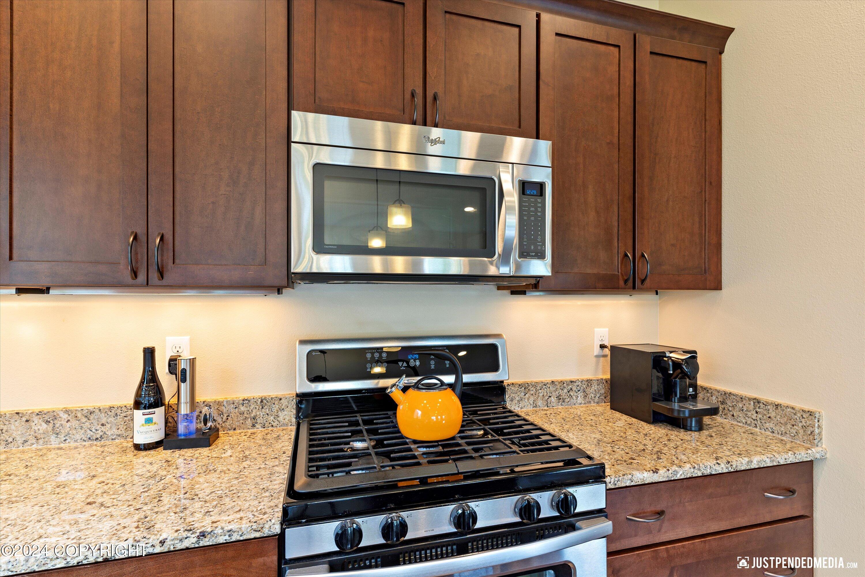 2901 Gladys Marie Circle