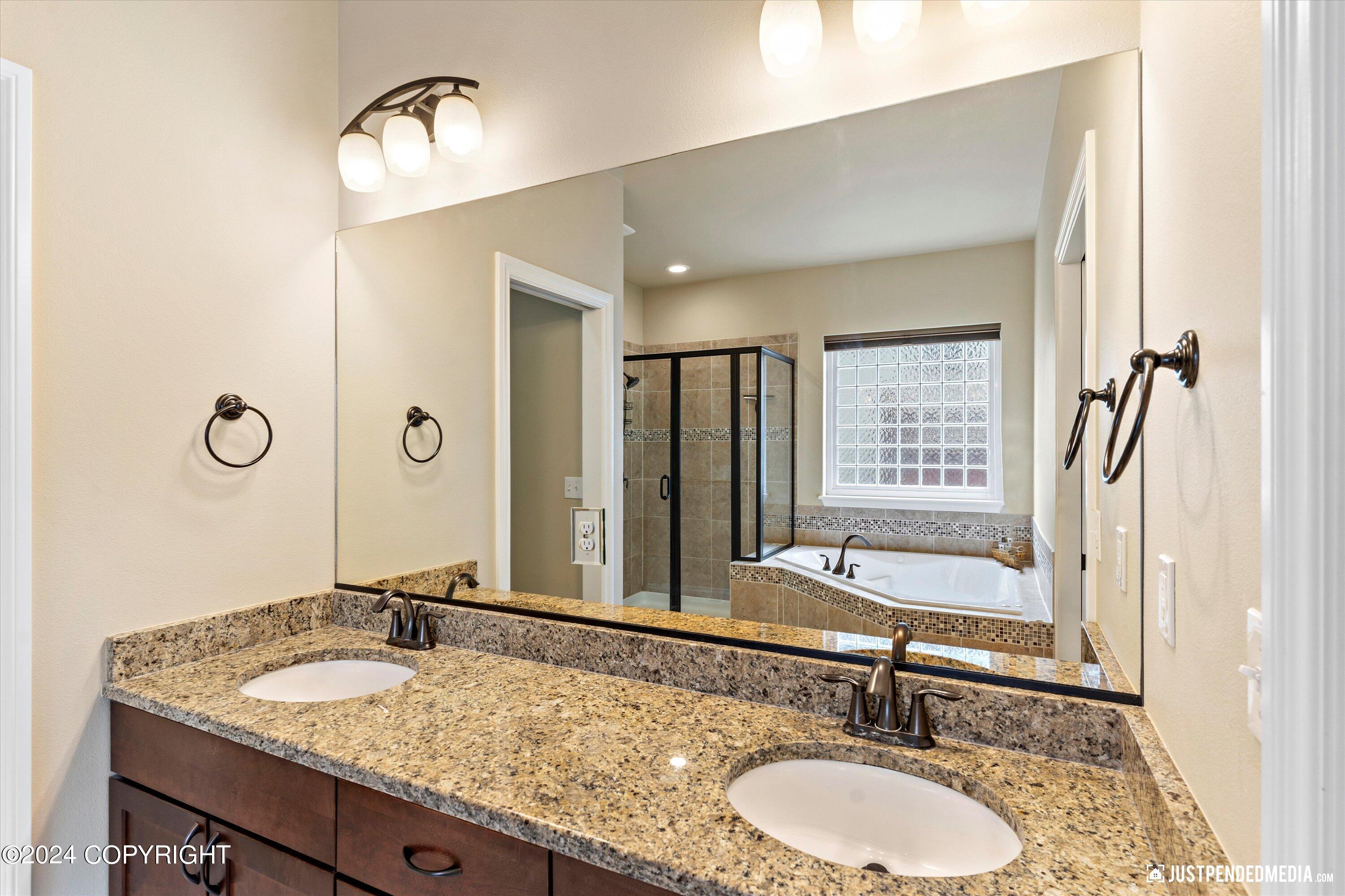 2901 Gladys Marie Circle