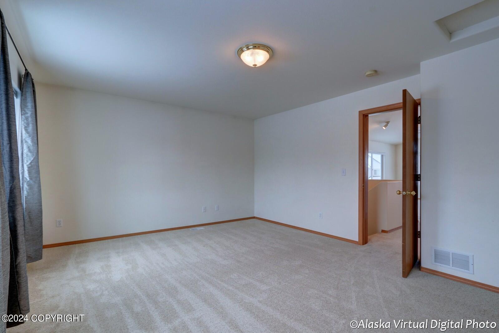 6594 Whispering Loop # B Unit: #B