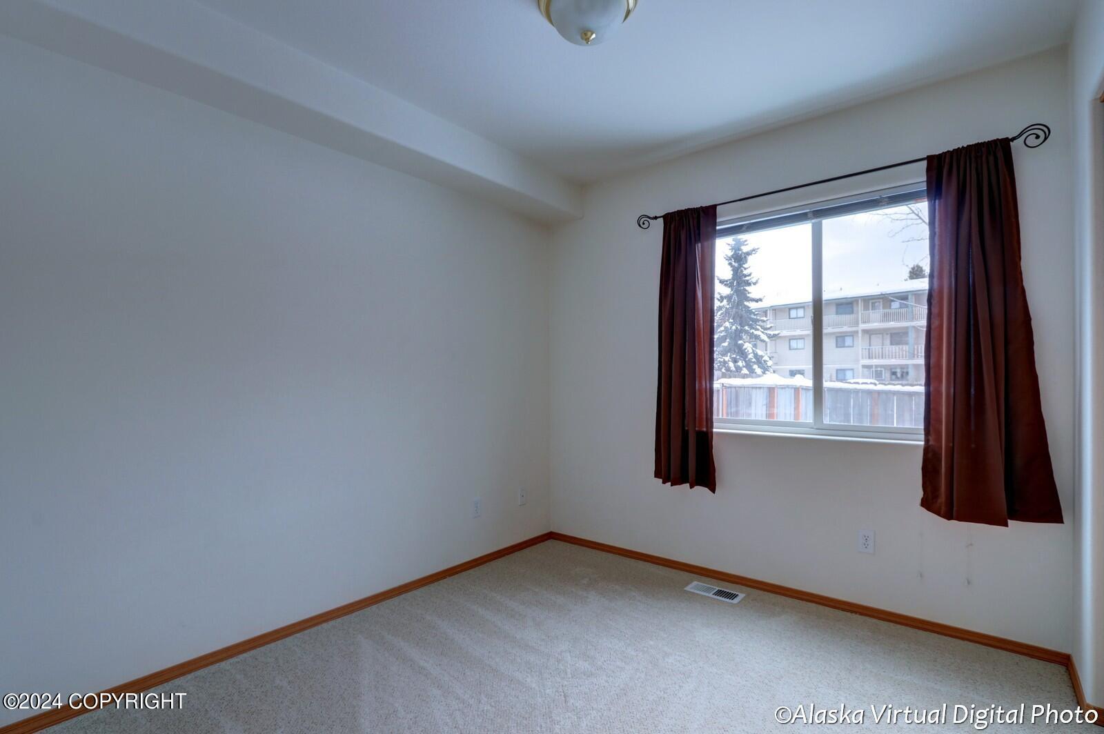 6594 Whispering Loop # B Unit: #B