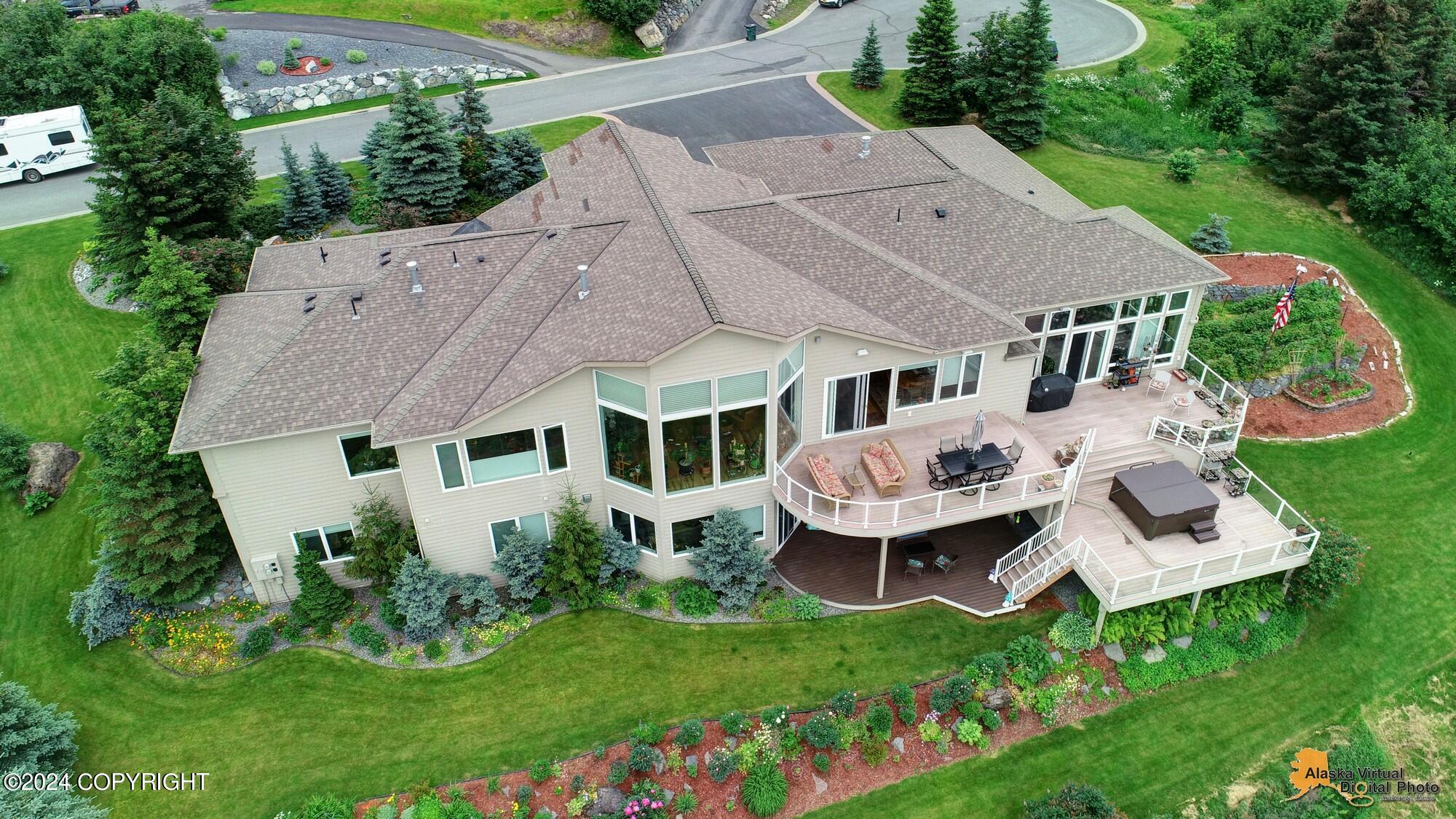 17002 Briarcliff Pointe Circle