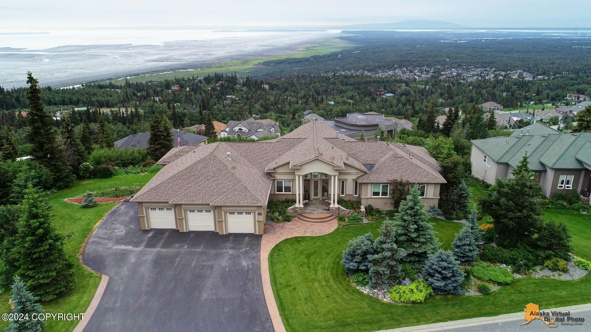 17002 Briarcliff Pointe Circle