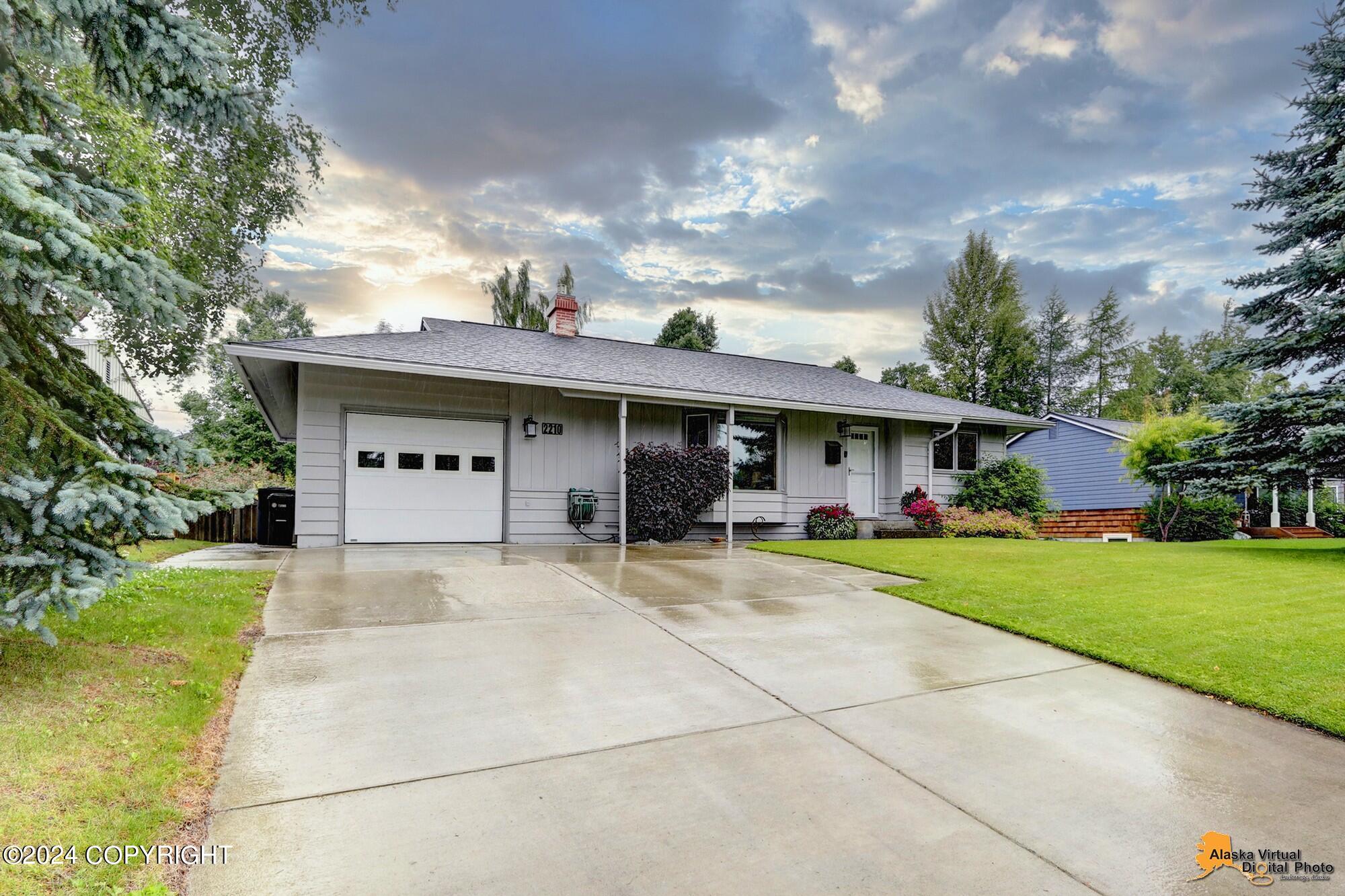 2210 Turnagain Parkway