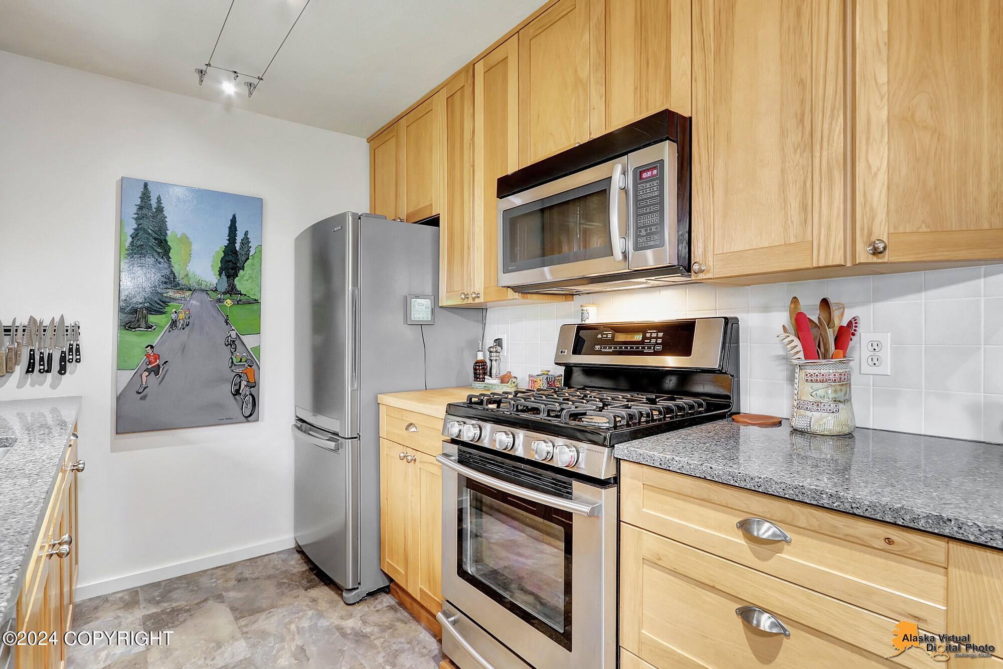 2210 Turnagain Parkway