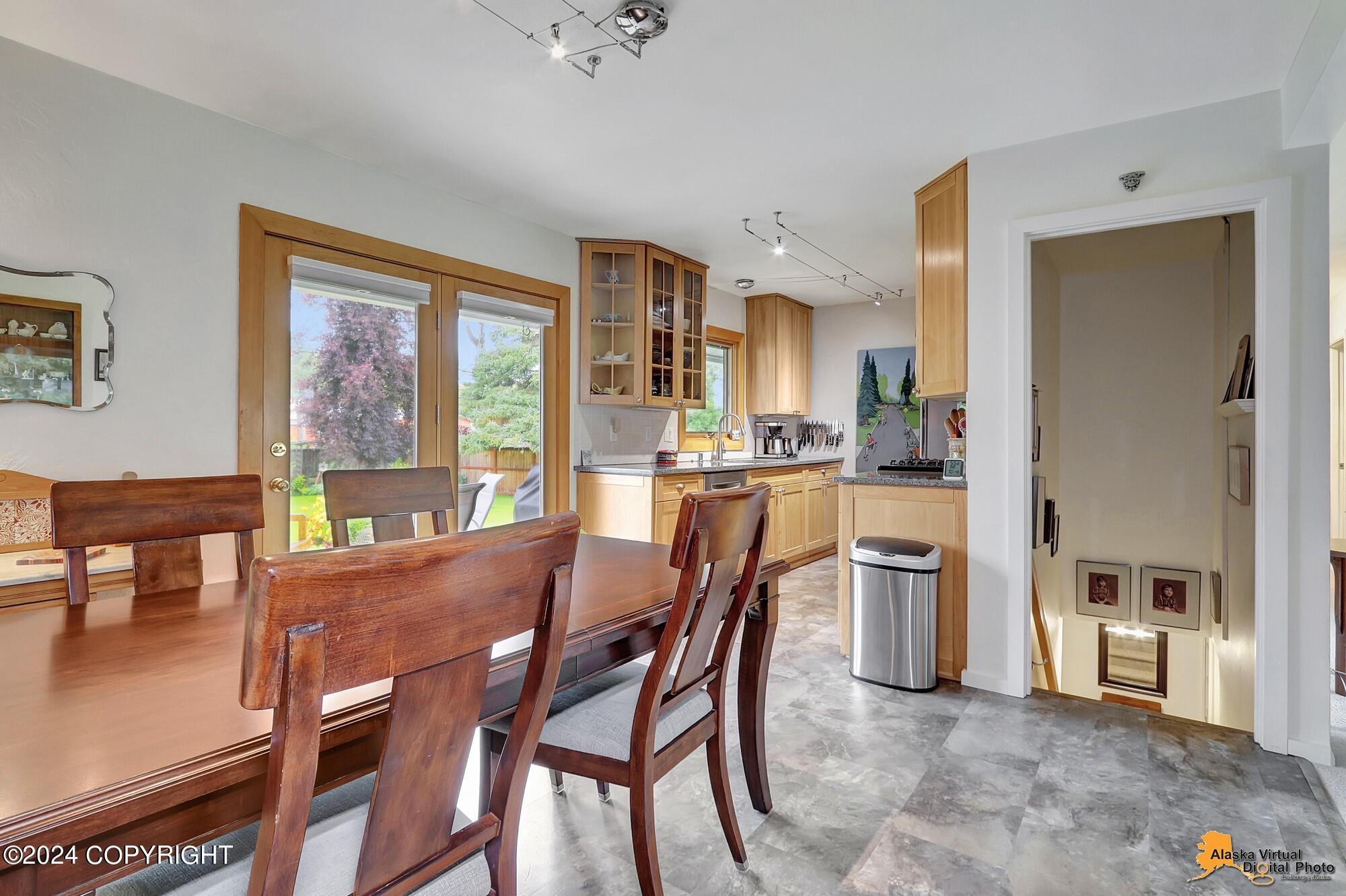 2210 Turnagain Parkway