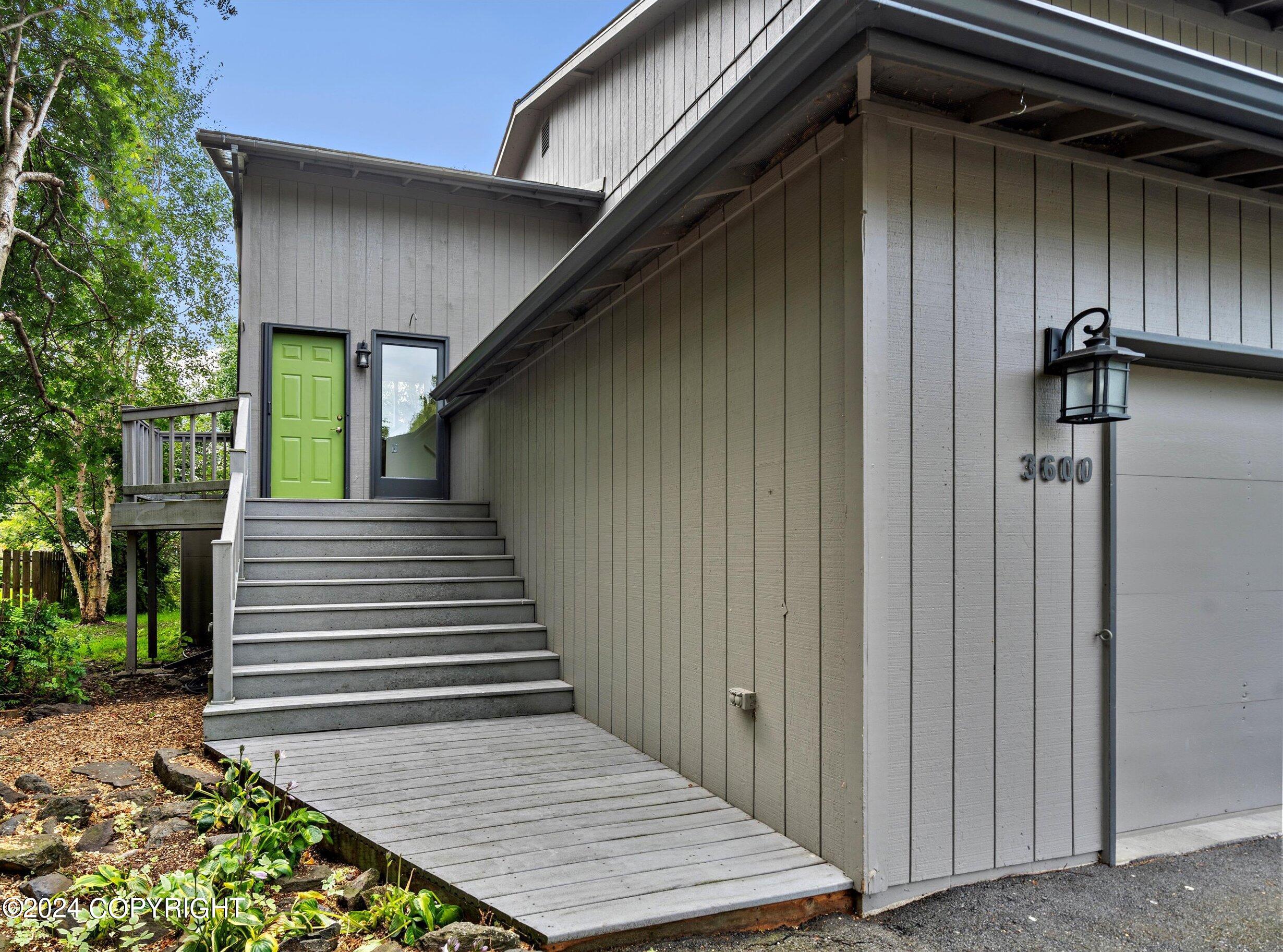 3600 W 41st Avenue