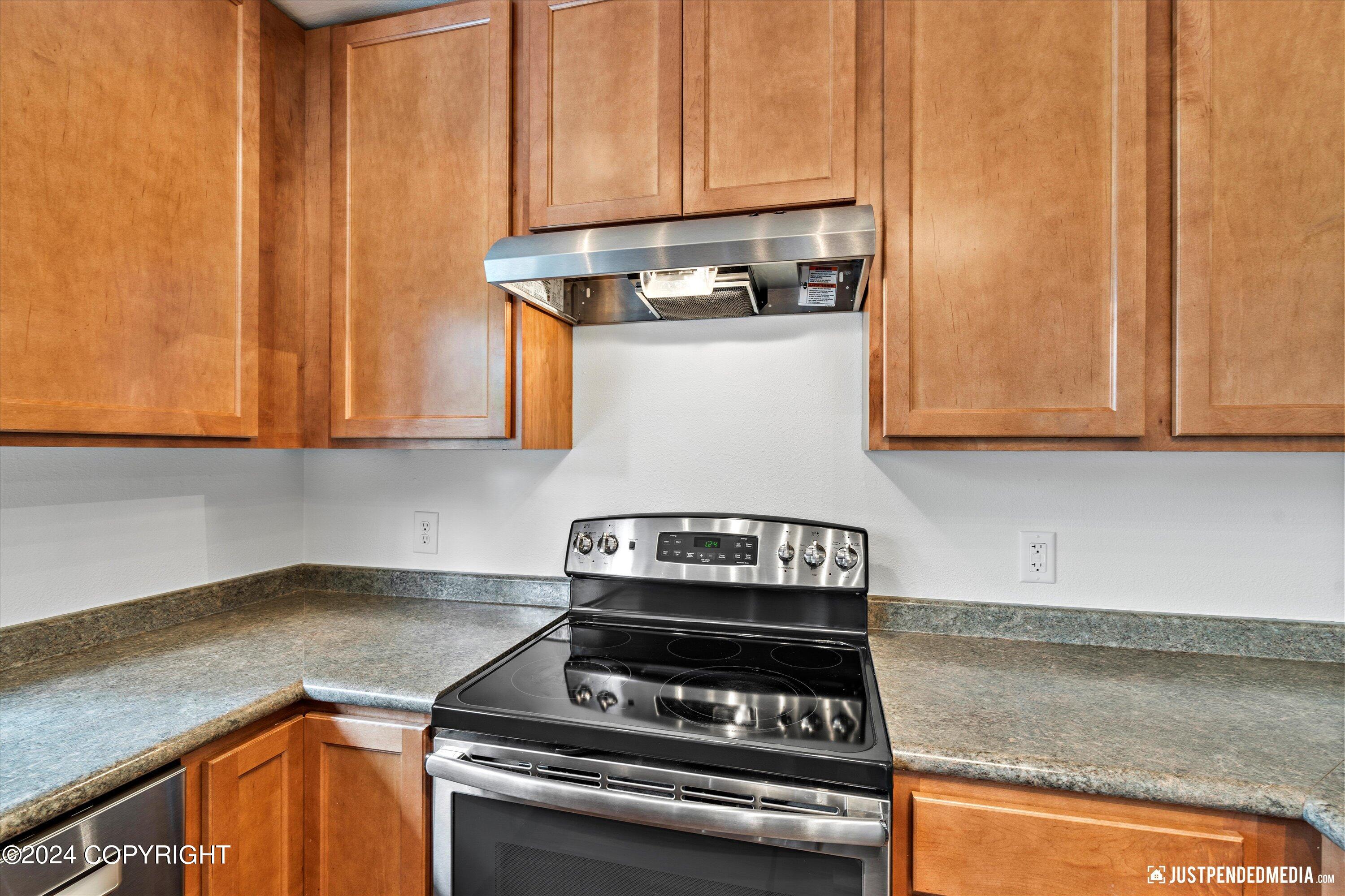 3600 W 41st Avenue