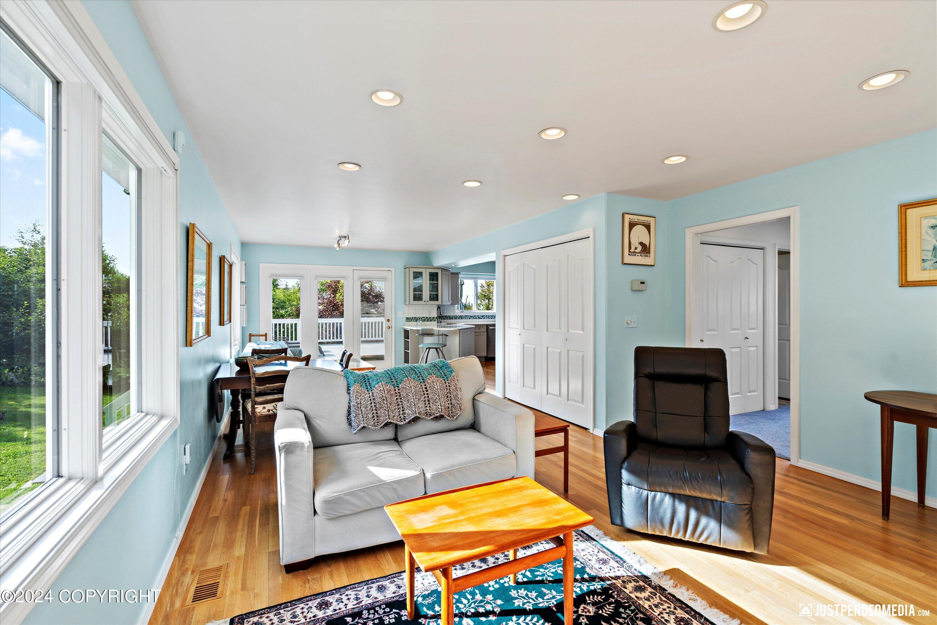 14709 Park Hills Circle