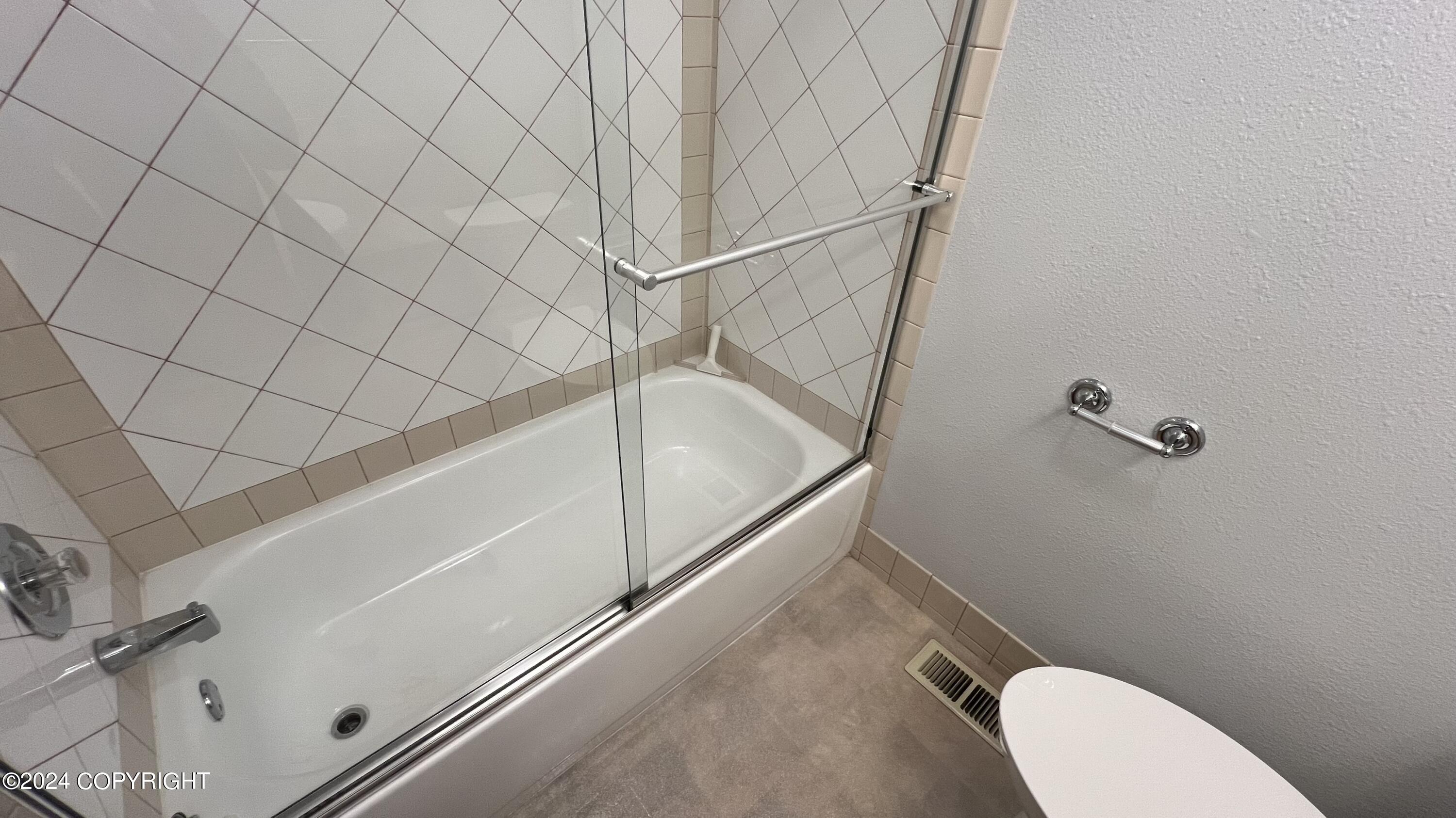 7270 Huntsmen Circle # 1B