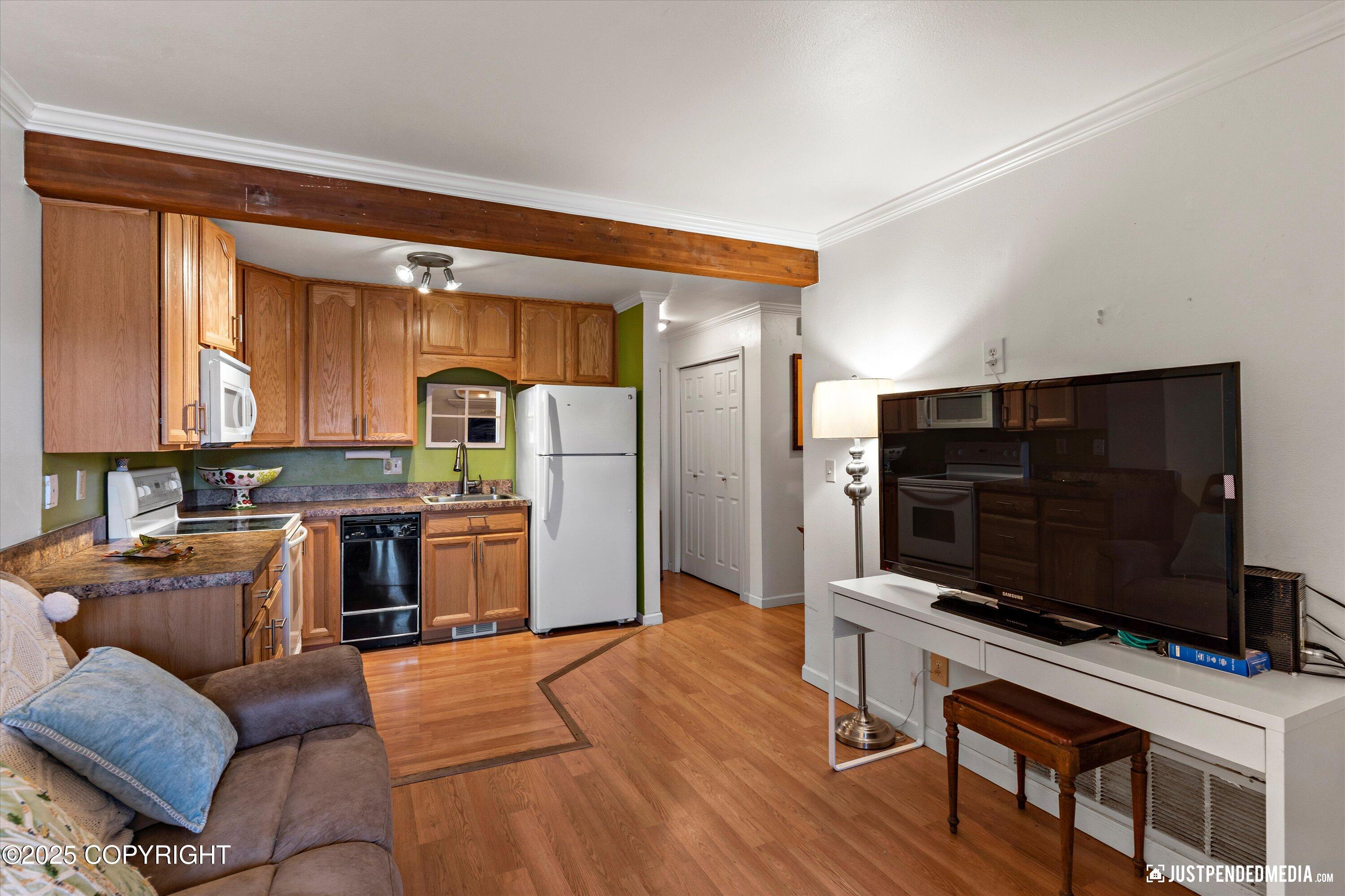 2200 Minerva Way # B5