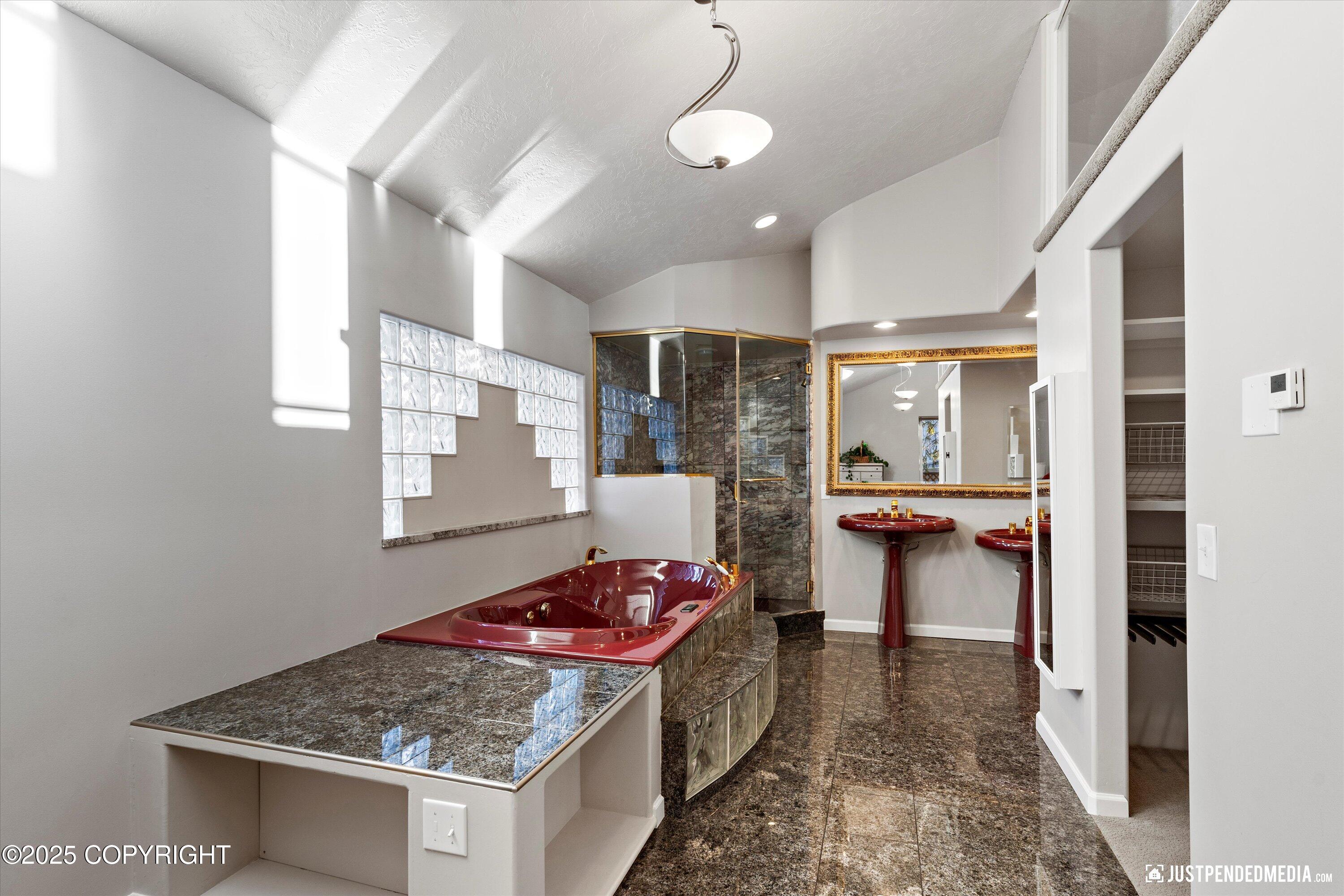 4901 Hartman Circle