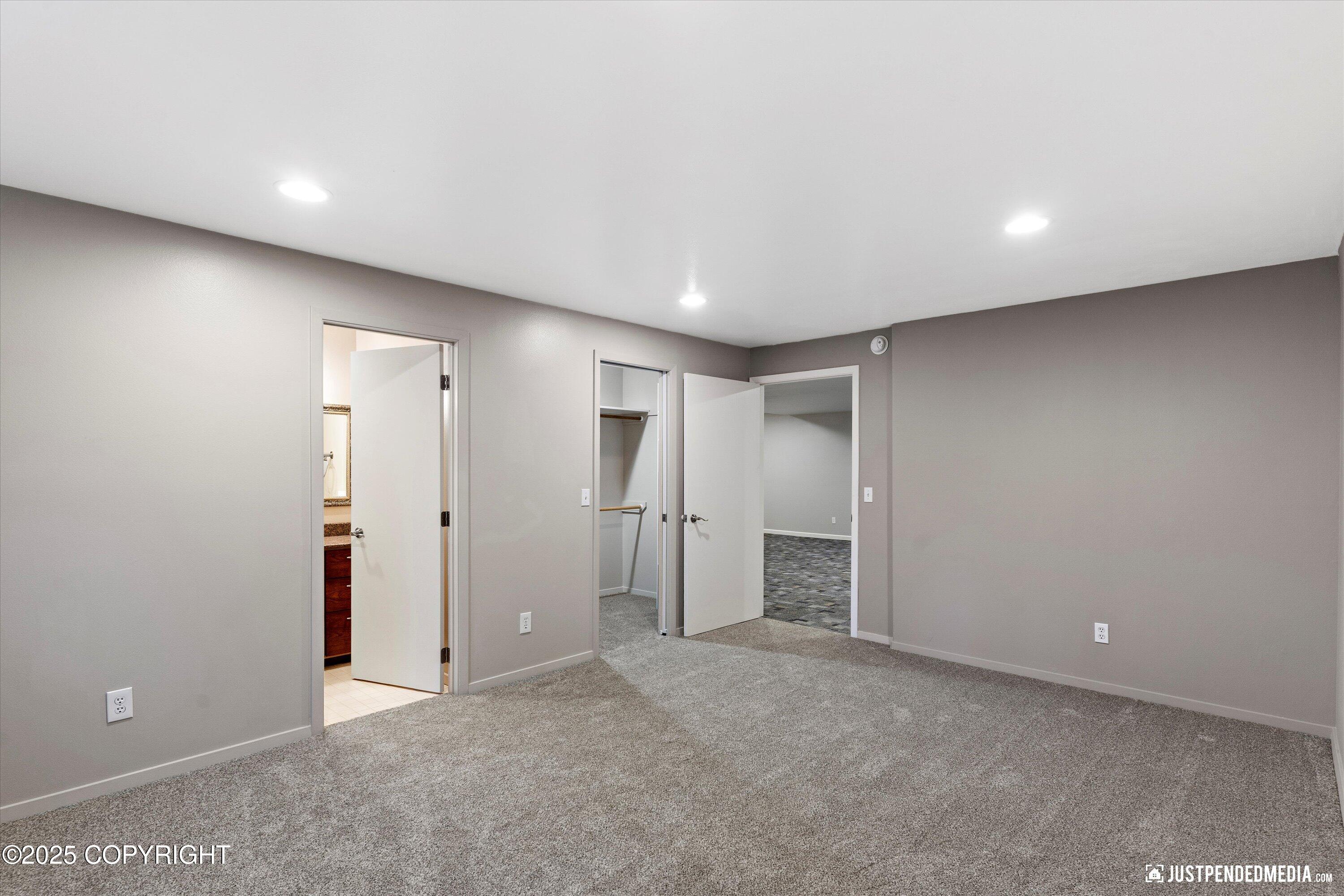 4901 Hartman Circle