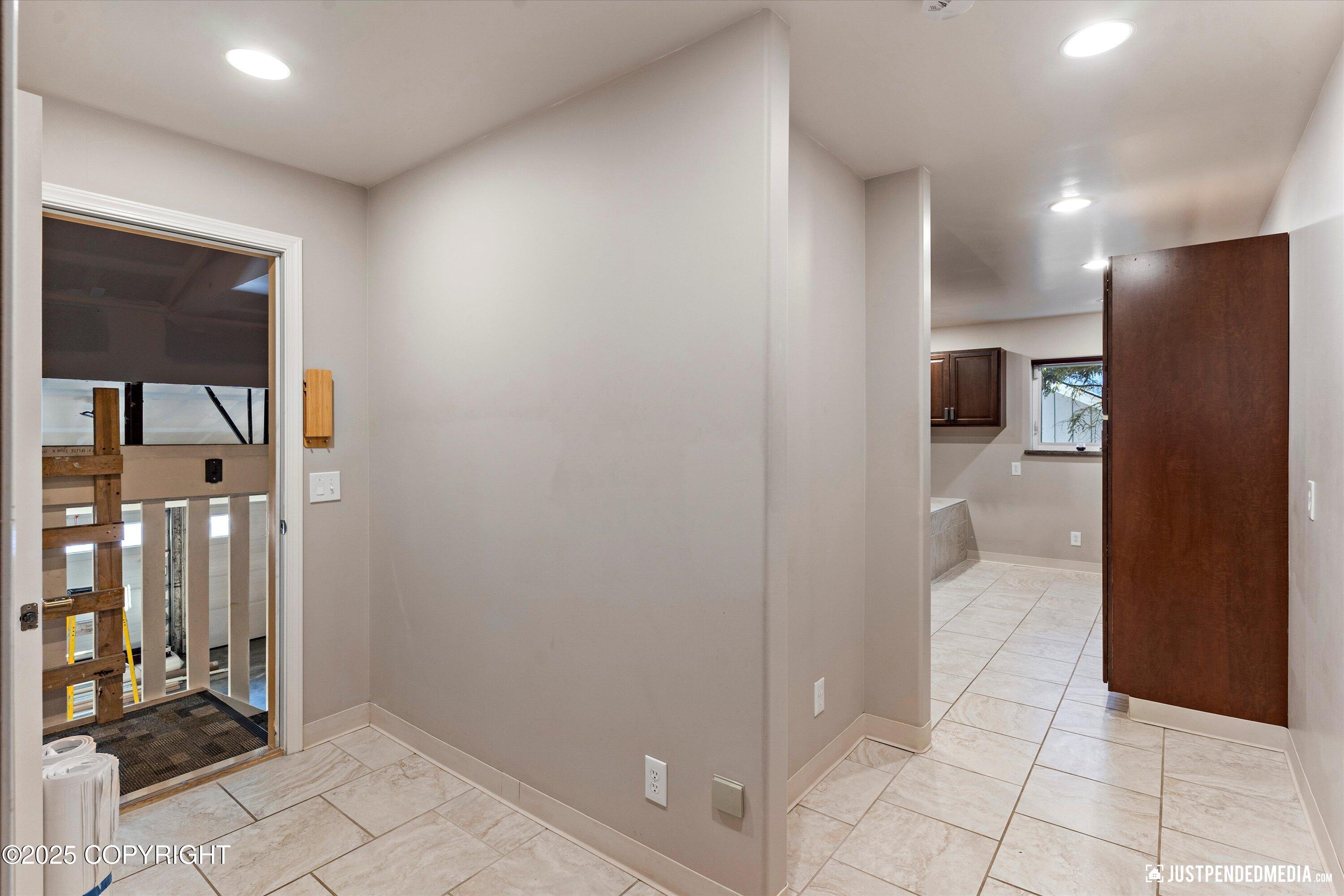 4901 Hartman Circle