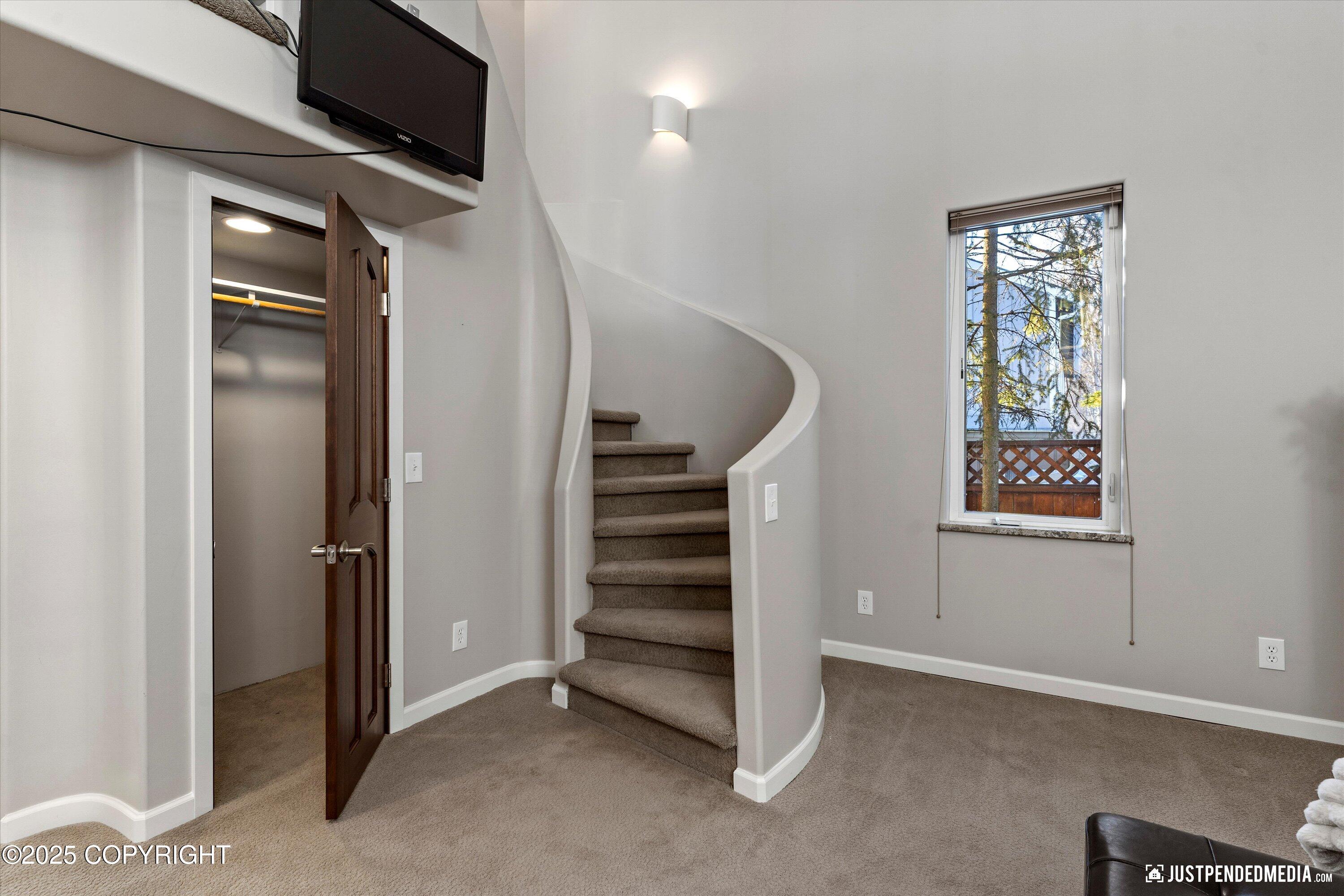 4901 Hartman Circle