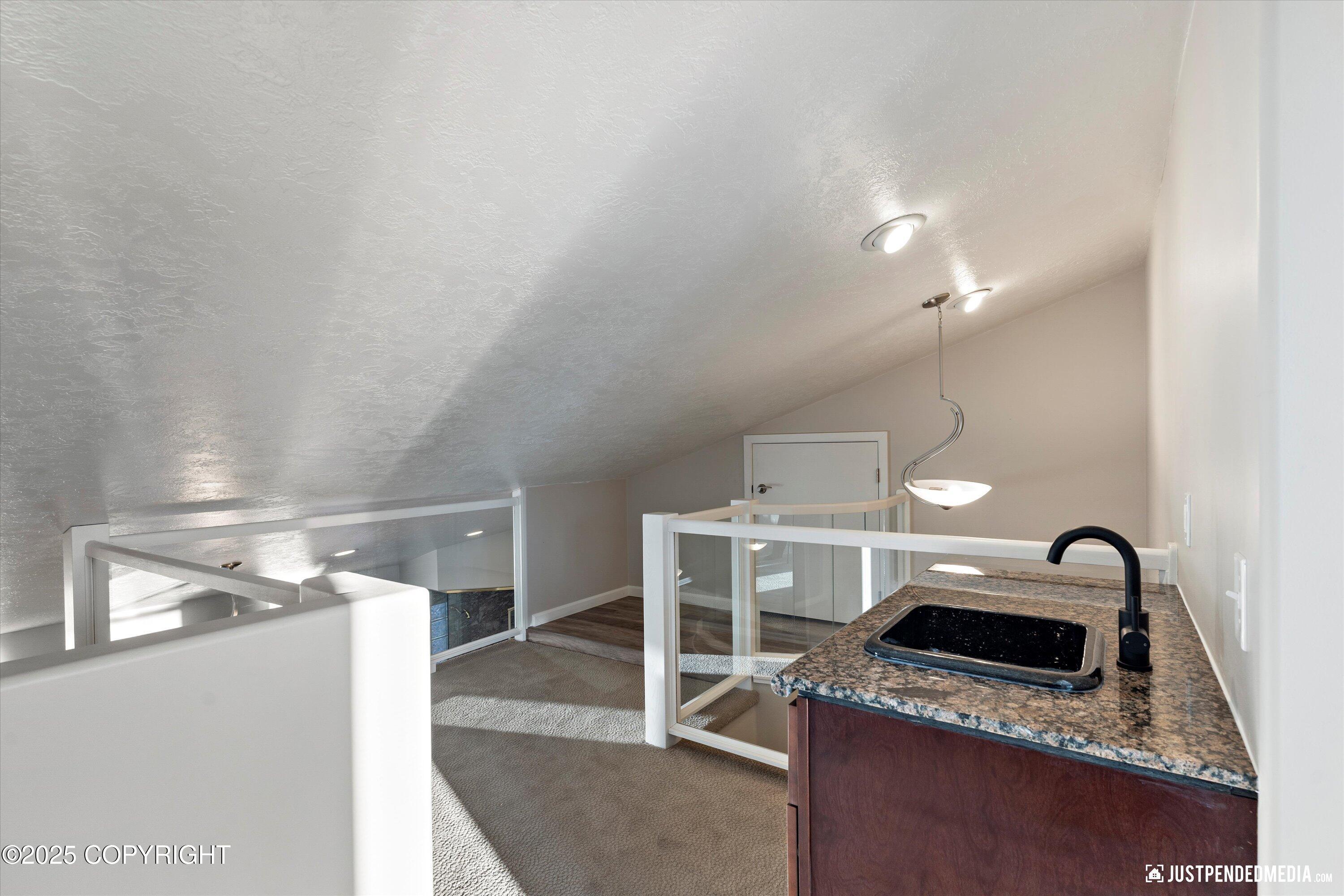 4901 Hartman Circle