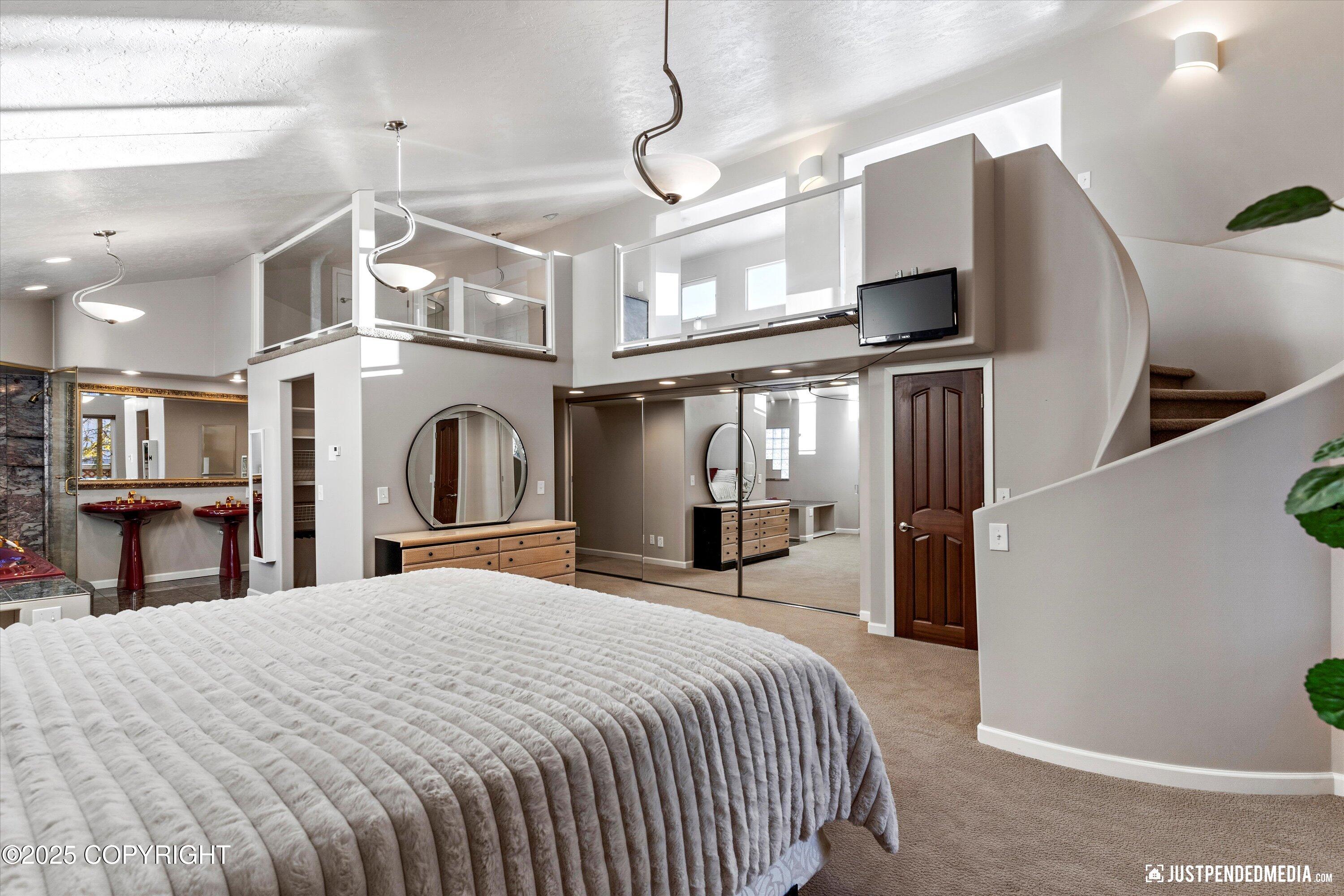 4901 Hartman Circle