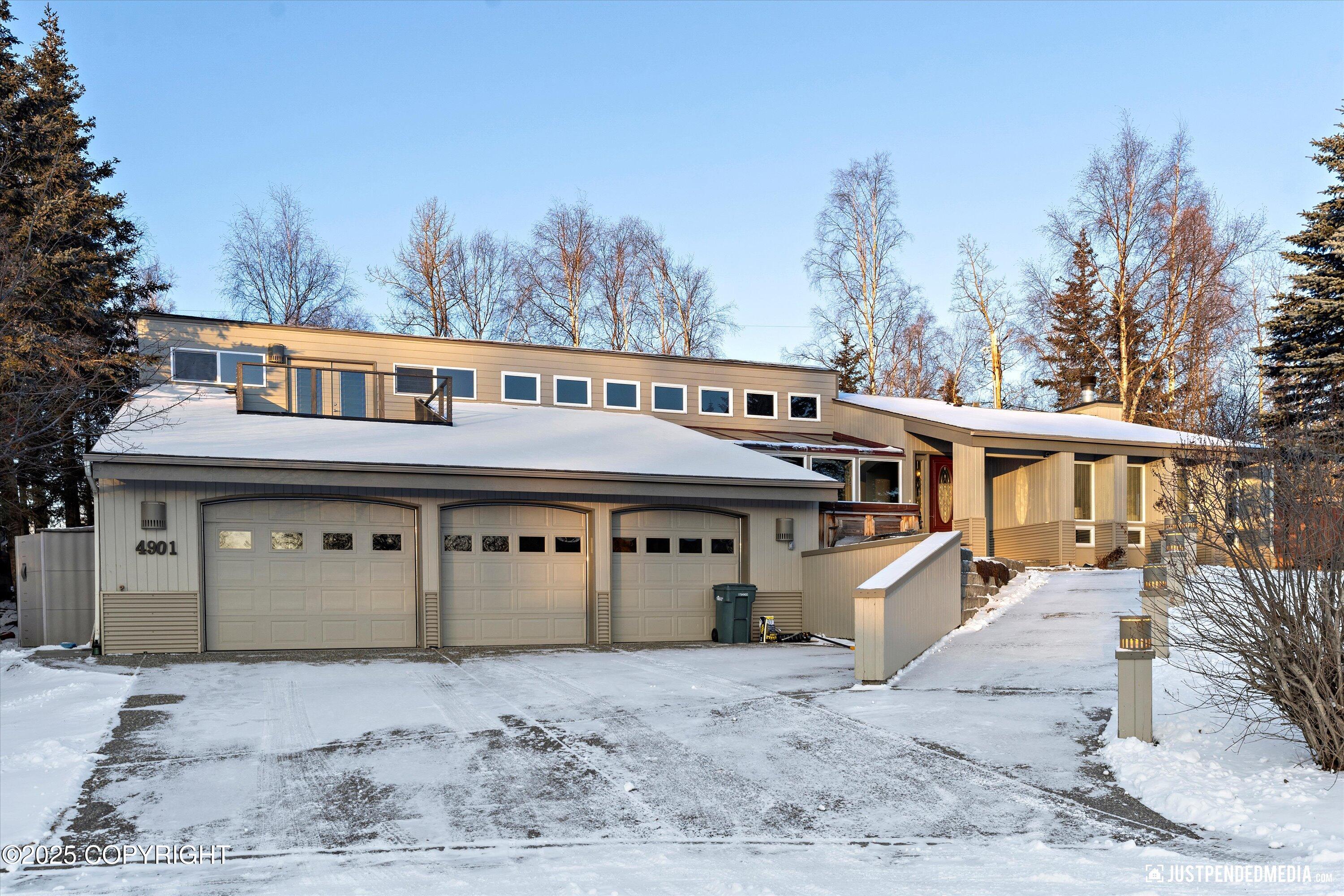 4901 Hartman Circle