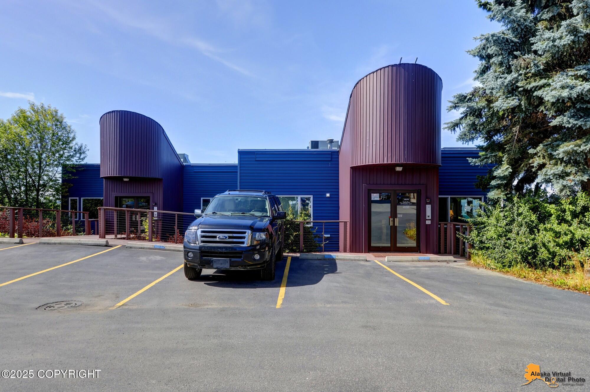 1130 W 6th Avenue # 2 Unit: #2