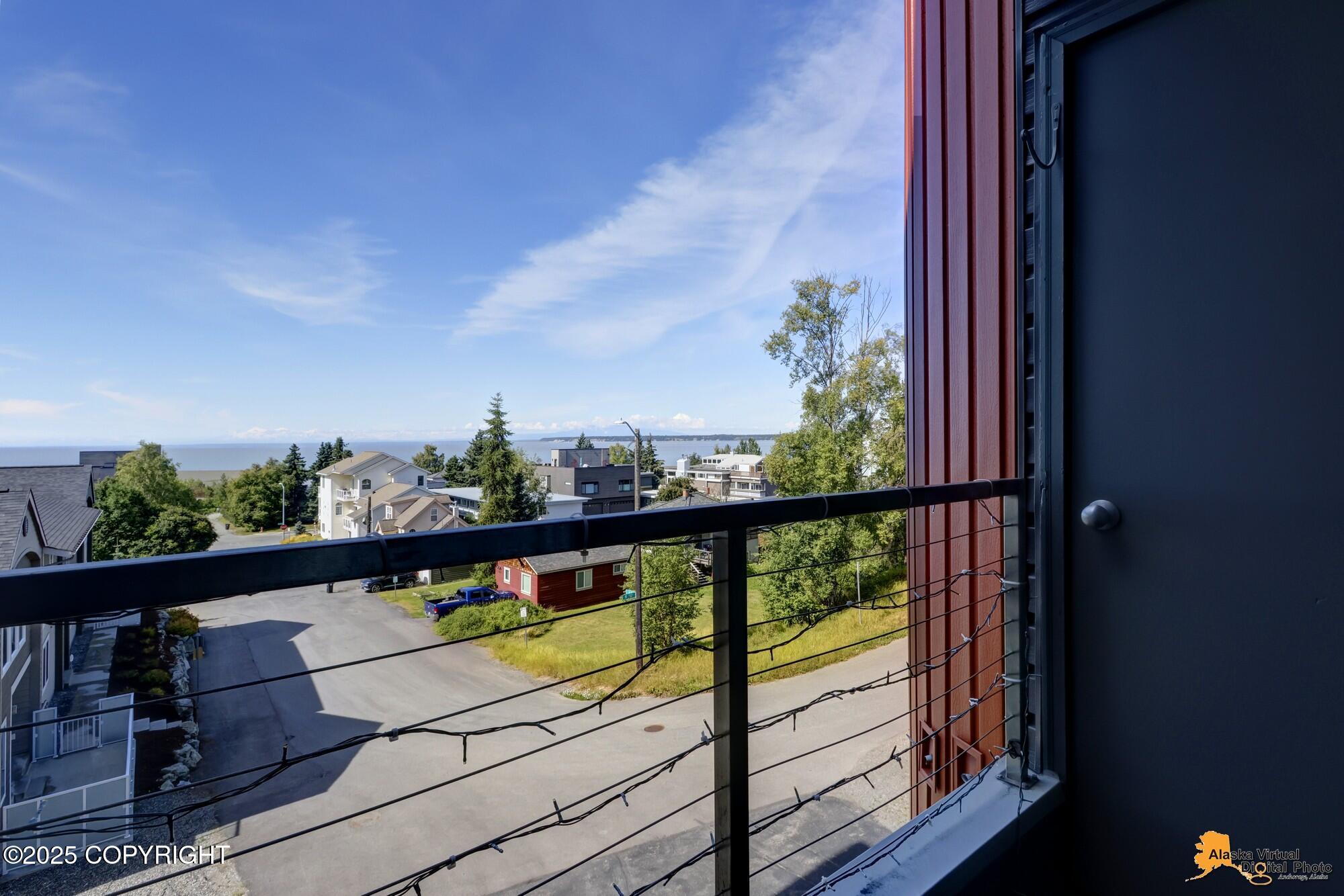 1130 W 6th Avenue # 2 Unit: #2