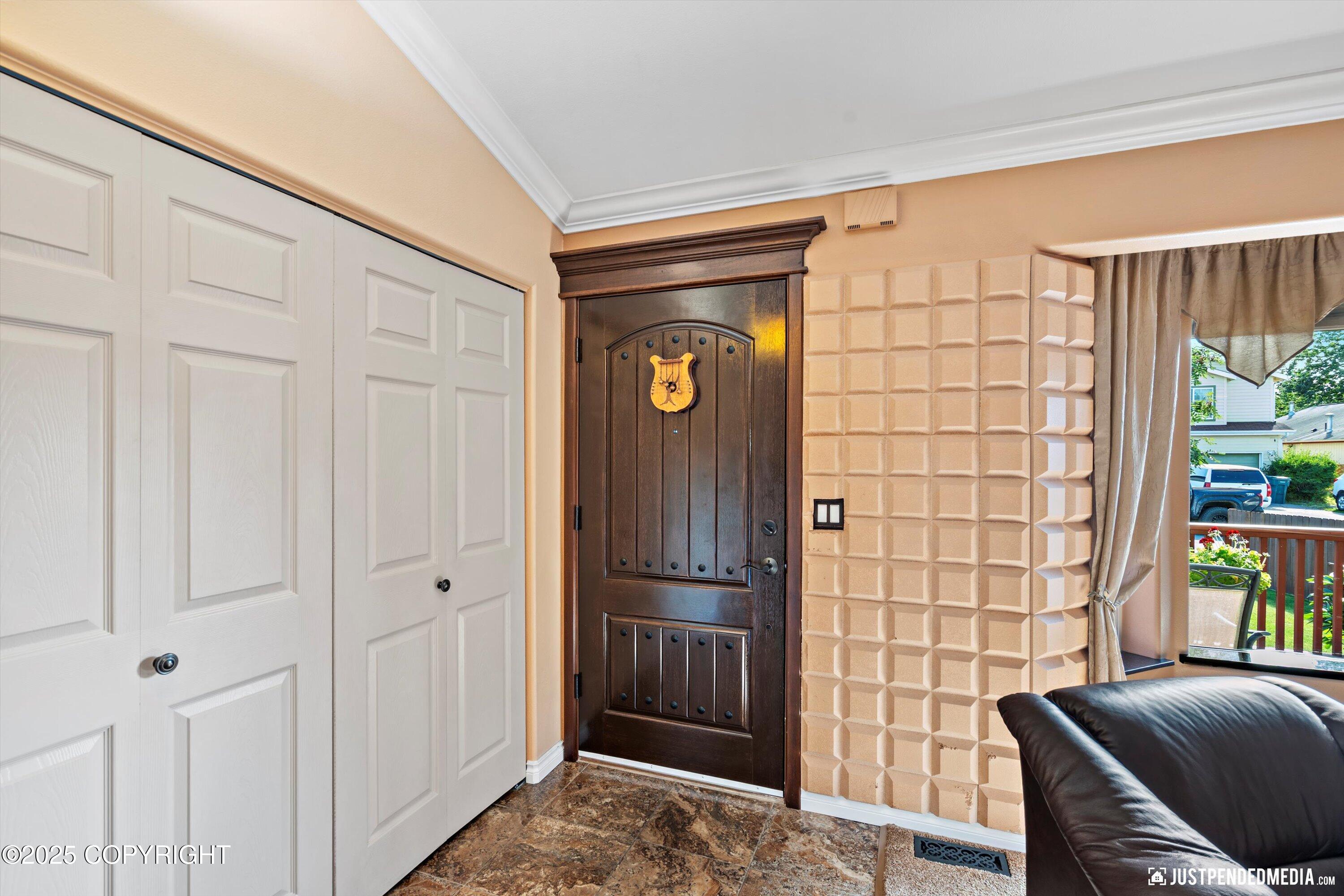 7910 Alpine View Circle