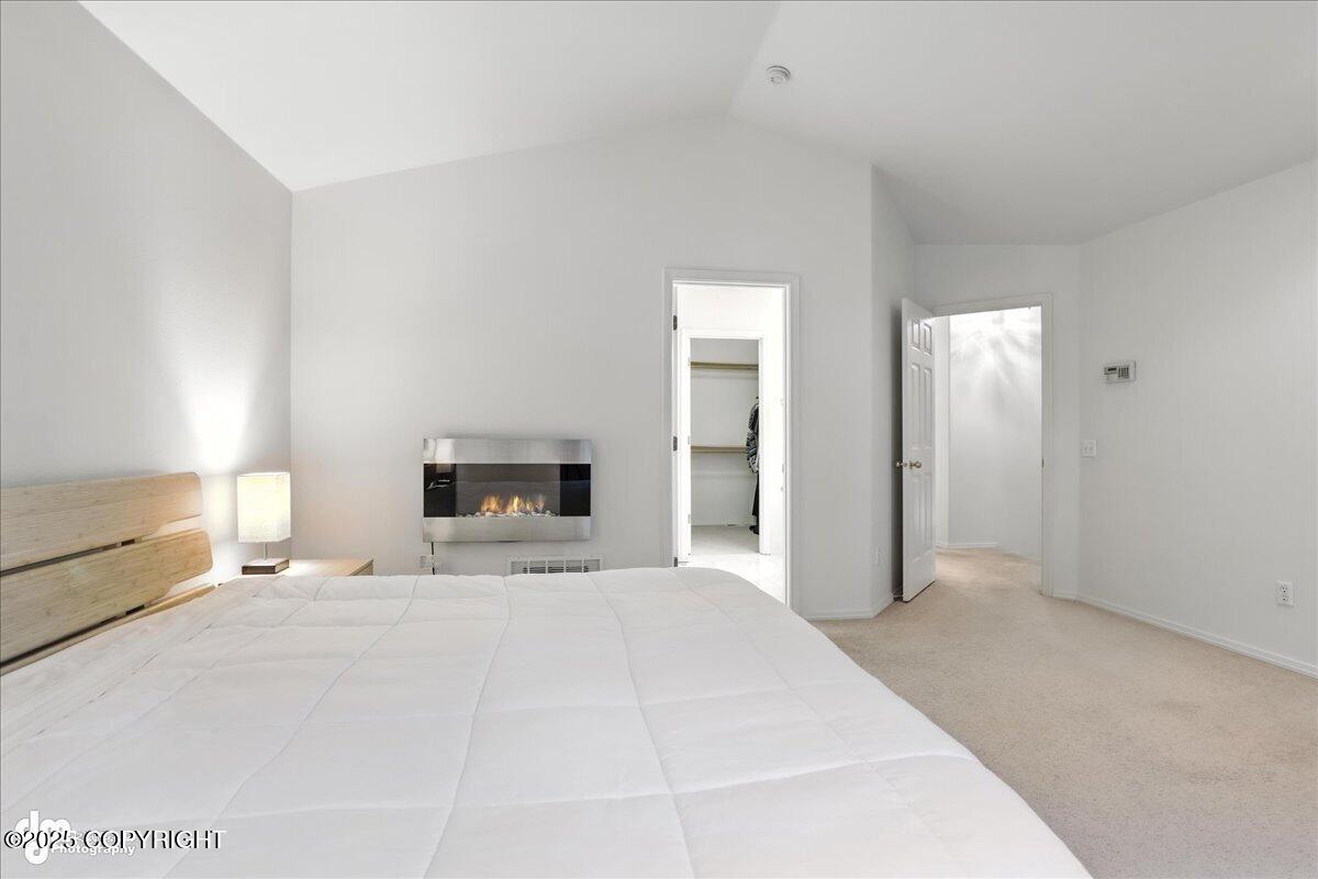 3345 Lake Park Circle