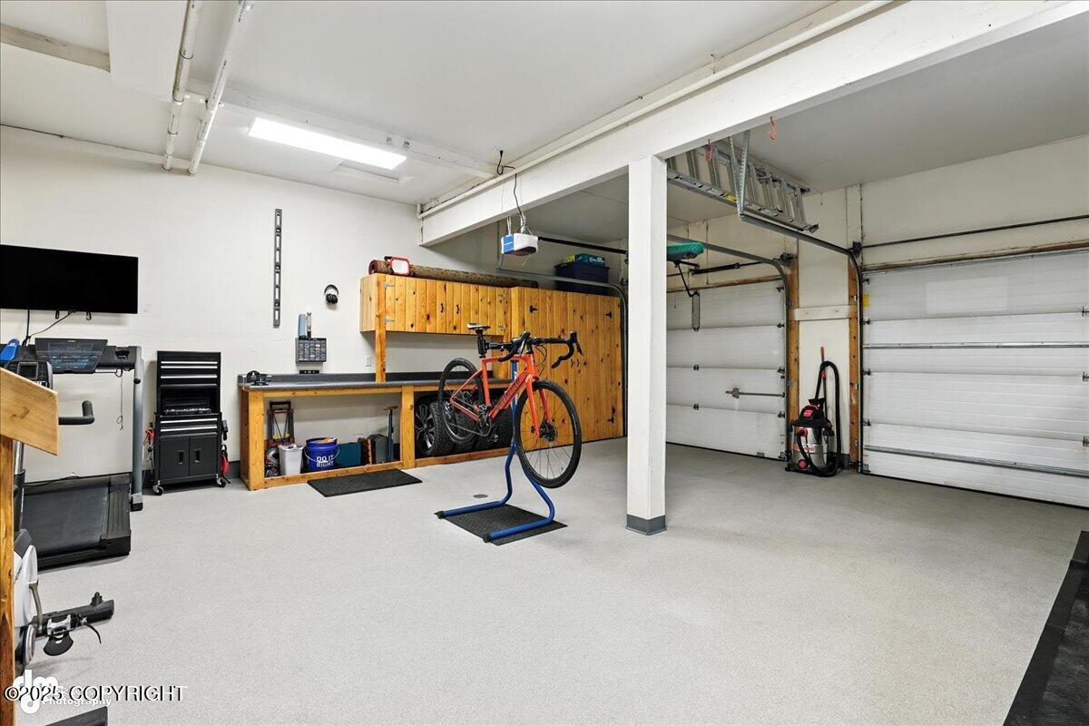 3345 Lake Park Circle