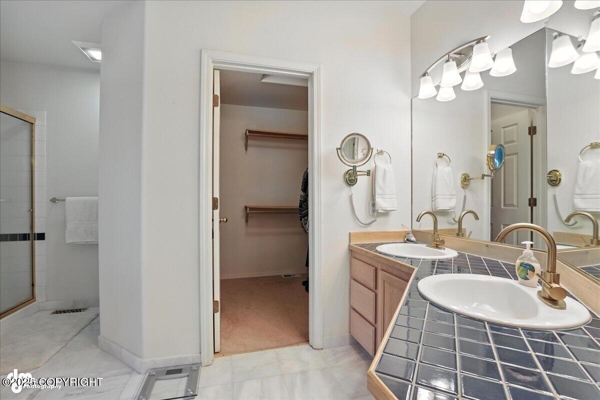 3345 Lake Park Circle