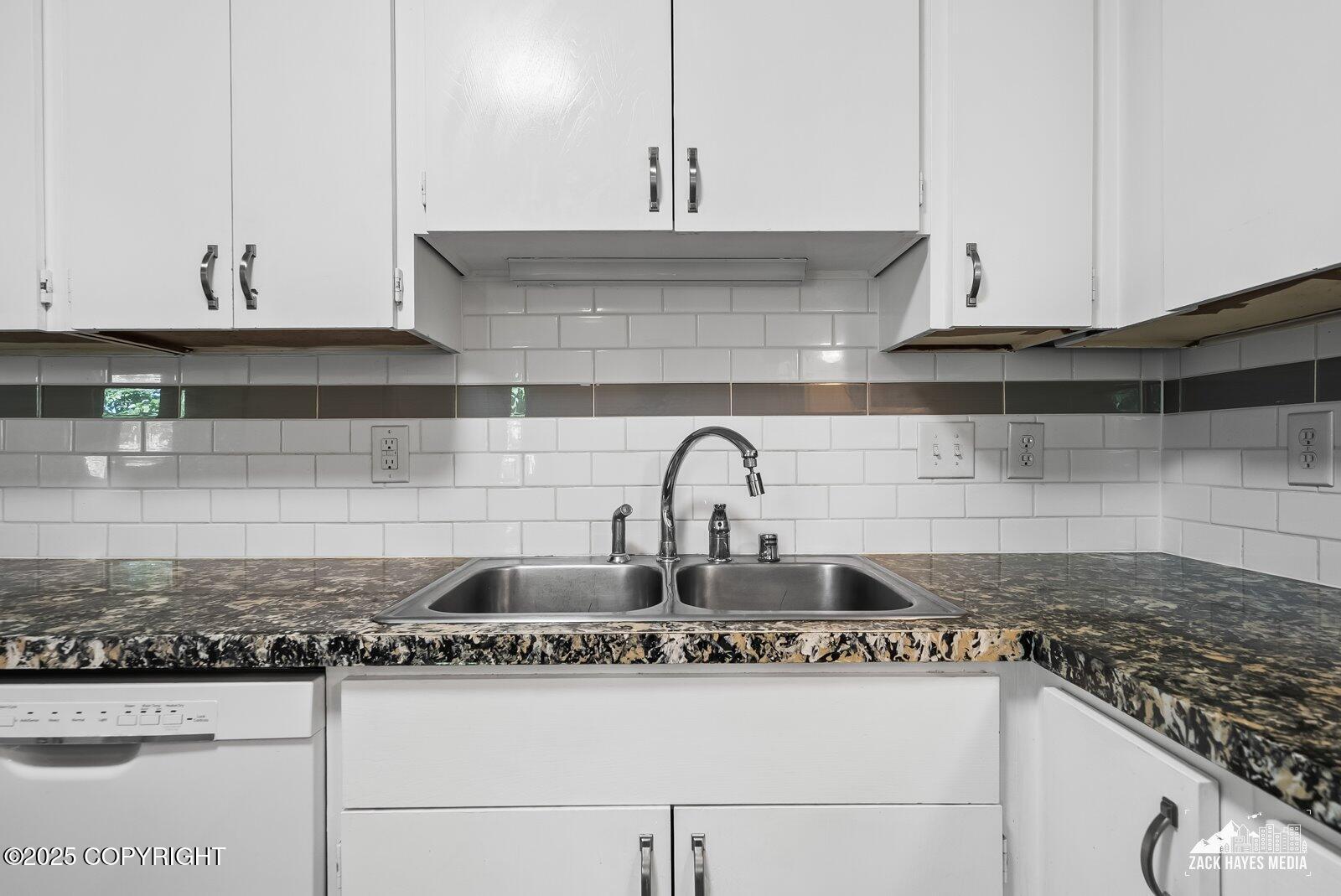 4838 Bryn Mawr Court # 4 Unit: #4