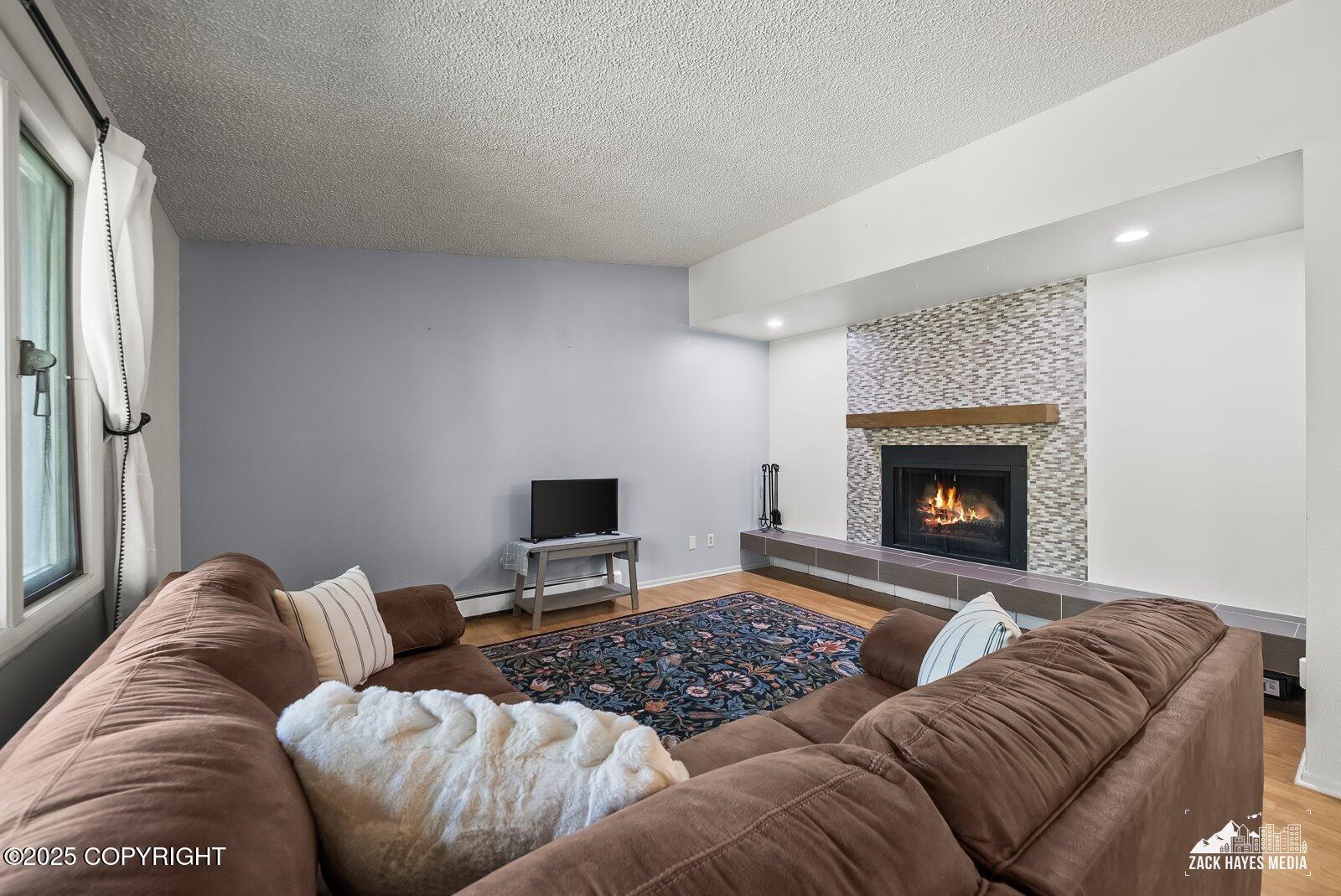 4838 Bryn Mawr Court # 4 Unit: #4