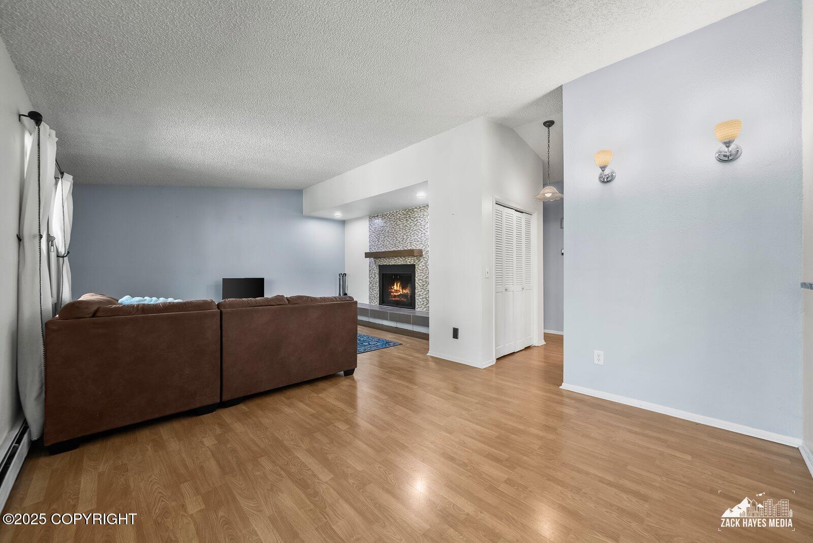 4838 Bryn Mawr Court # 4 Unit: #4