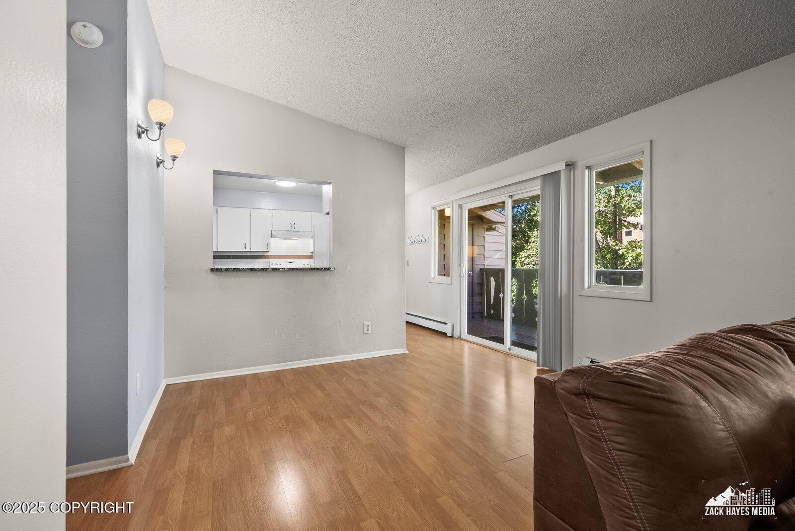 4838 Bryn Mawr Court # 4 Unit: #4