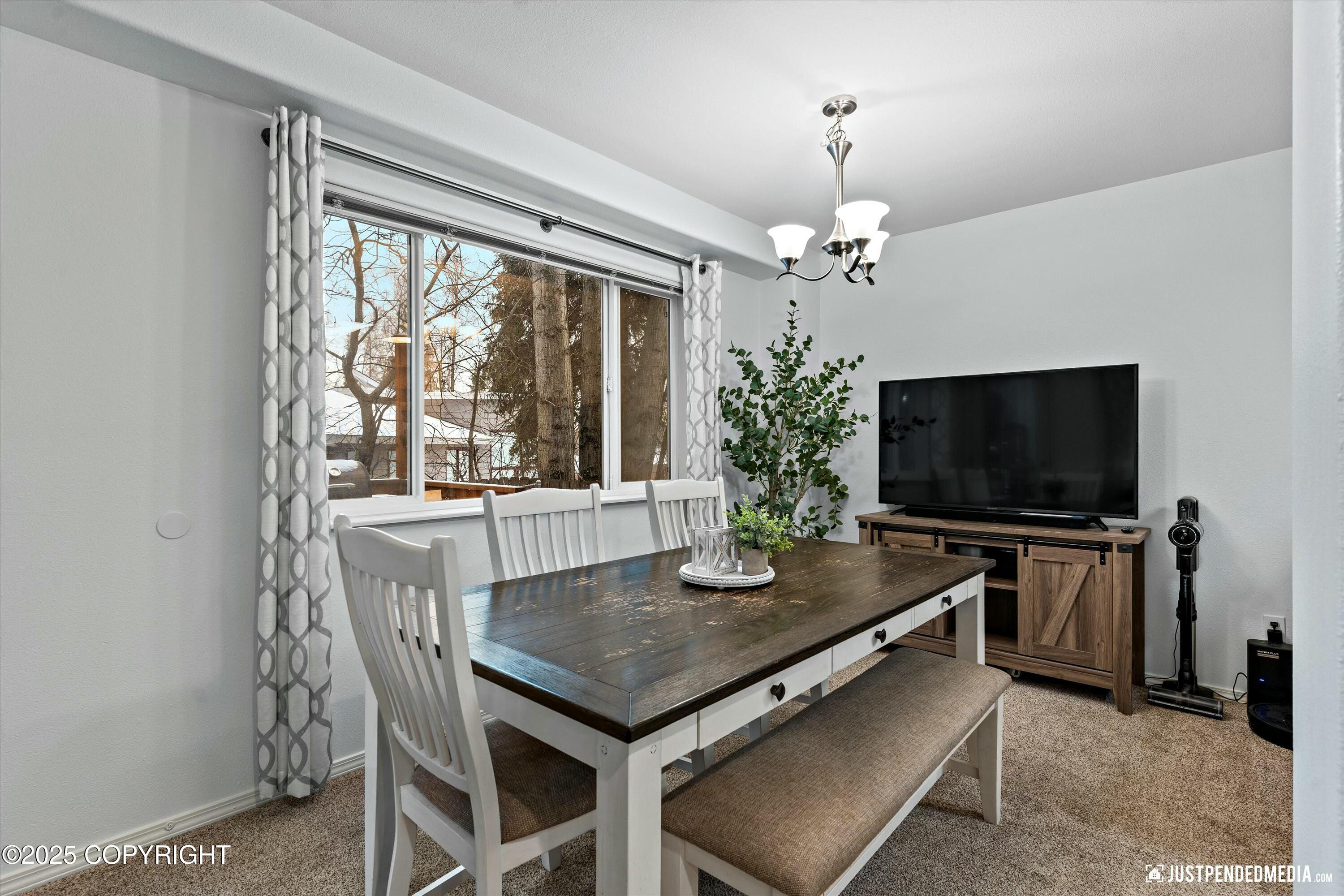 610 E 76th Avenue # 3 Unit: #3