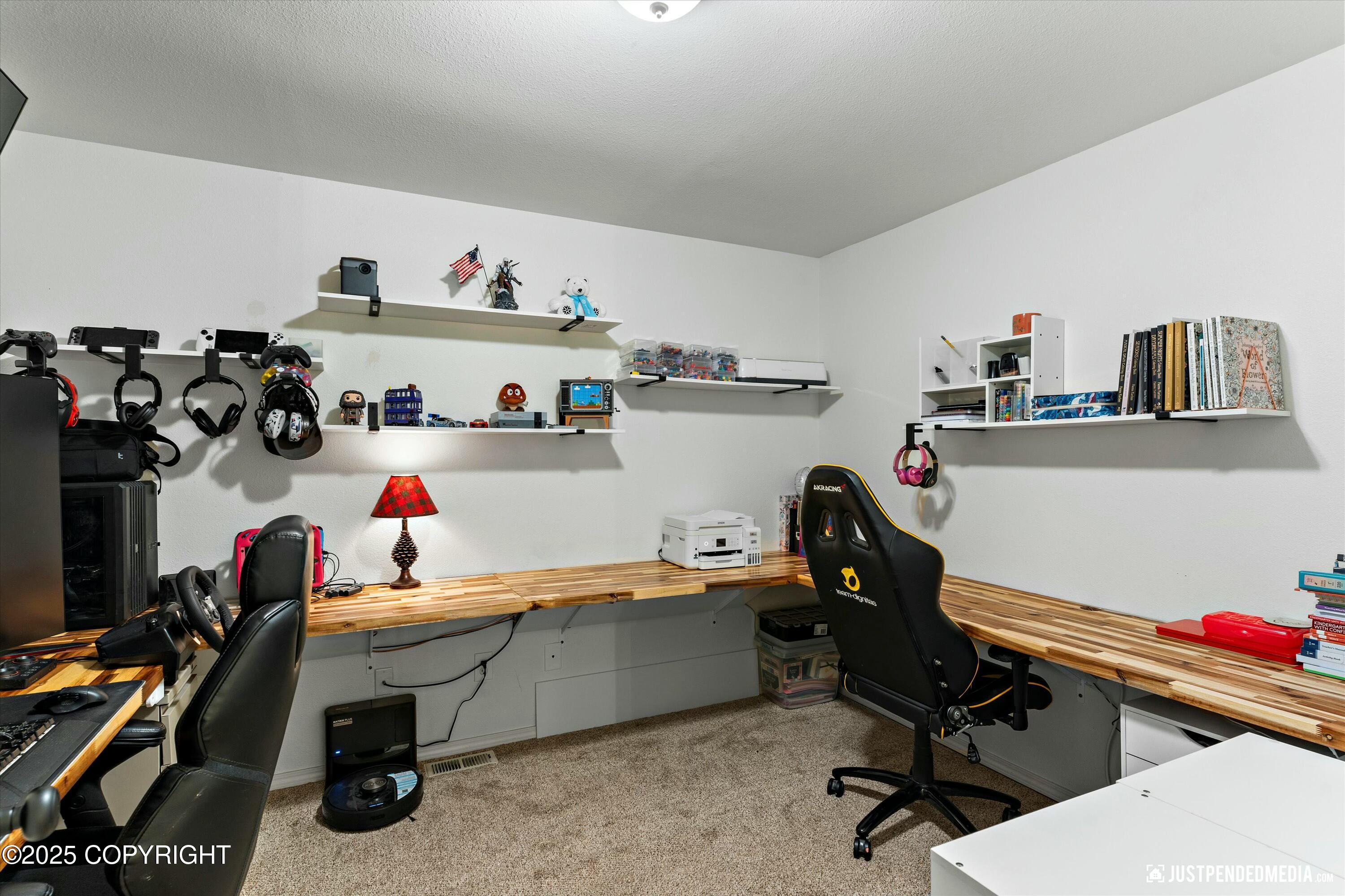 610 E 76th Avenue # 3 Unit: #3