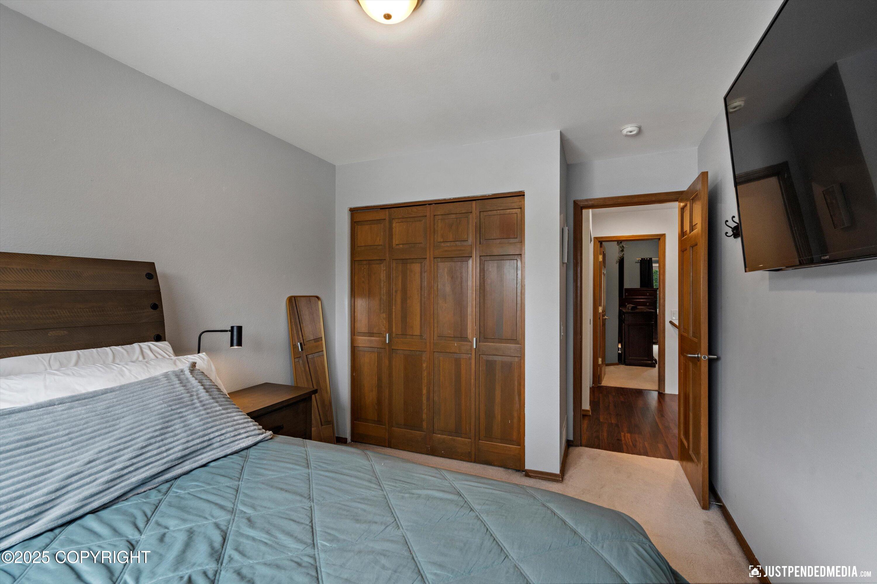 9170 Chipwood Circle