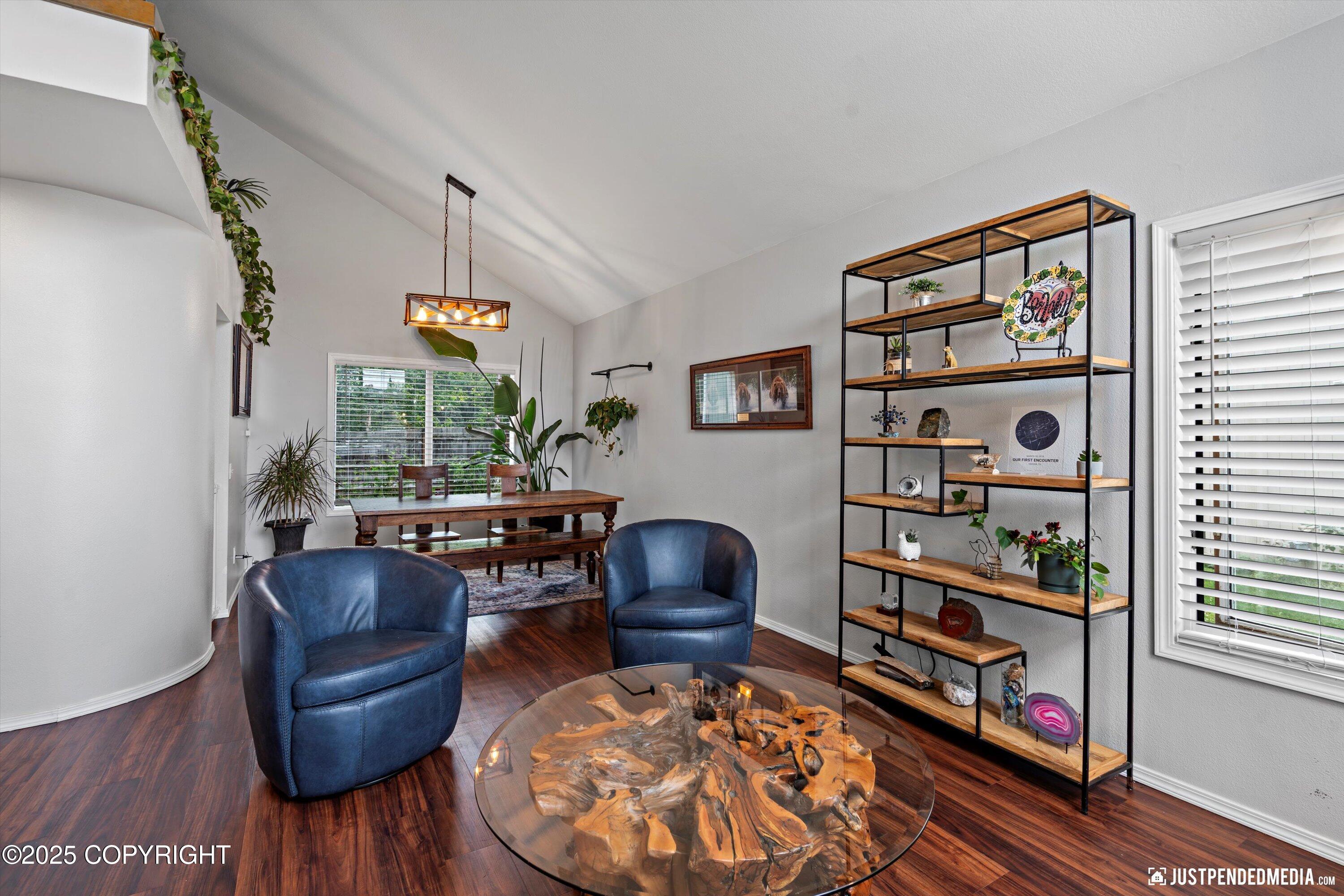 9170 Chipwood Circle