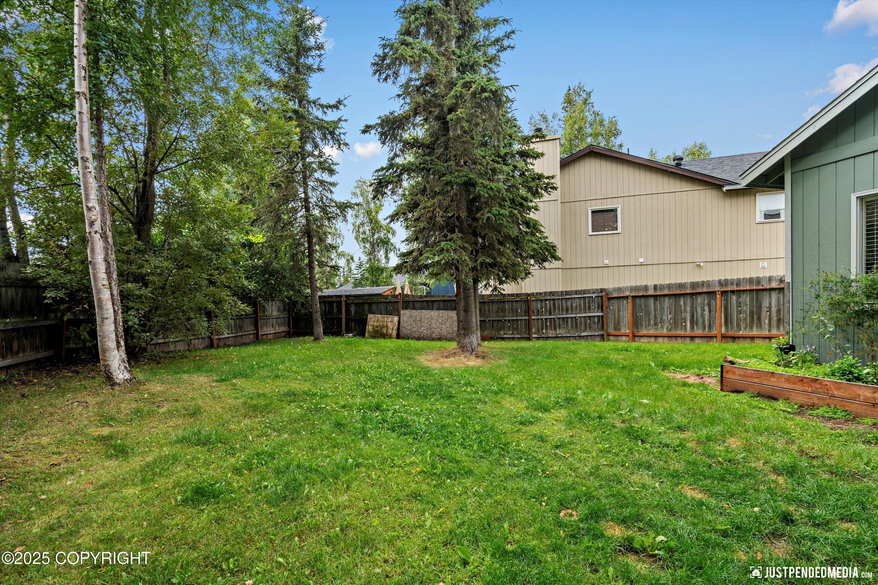 9170 Chipwood Circle