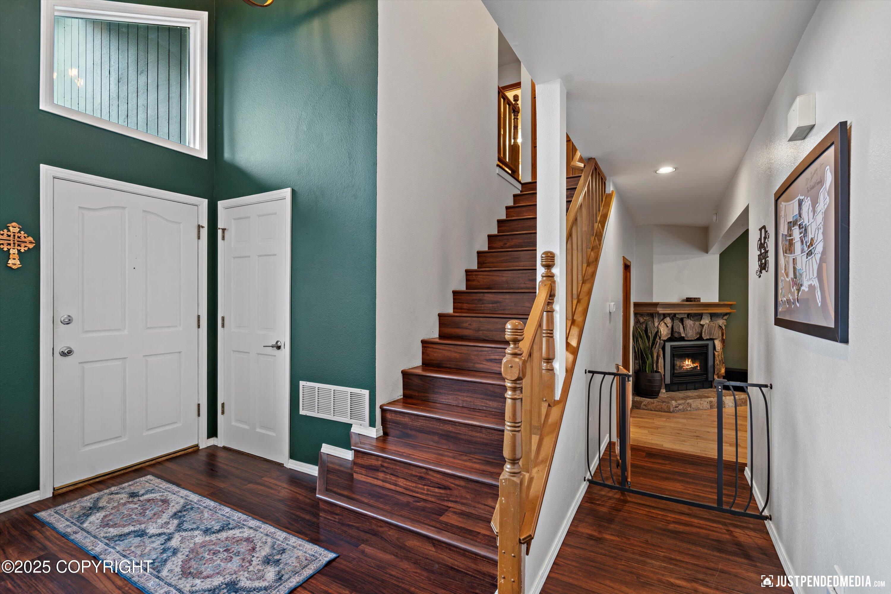 9170 Chipwood Circle