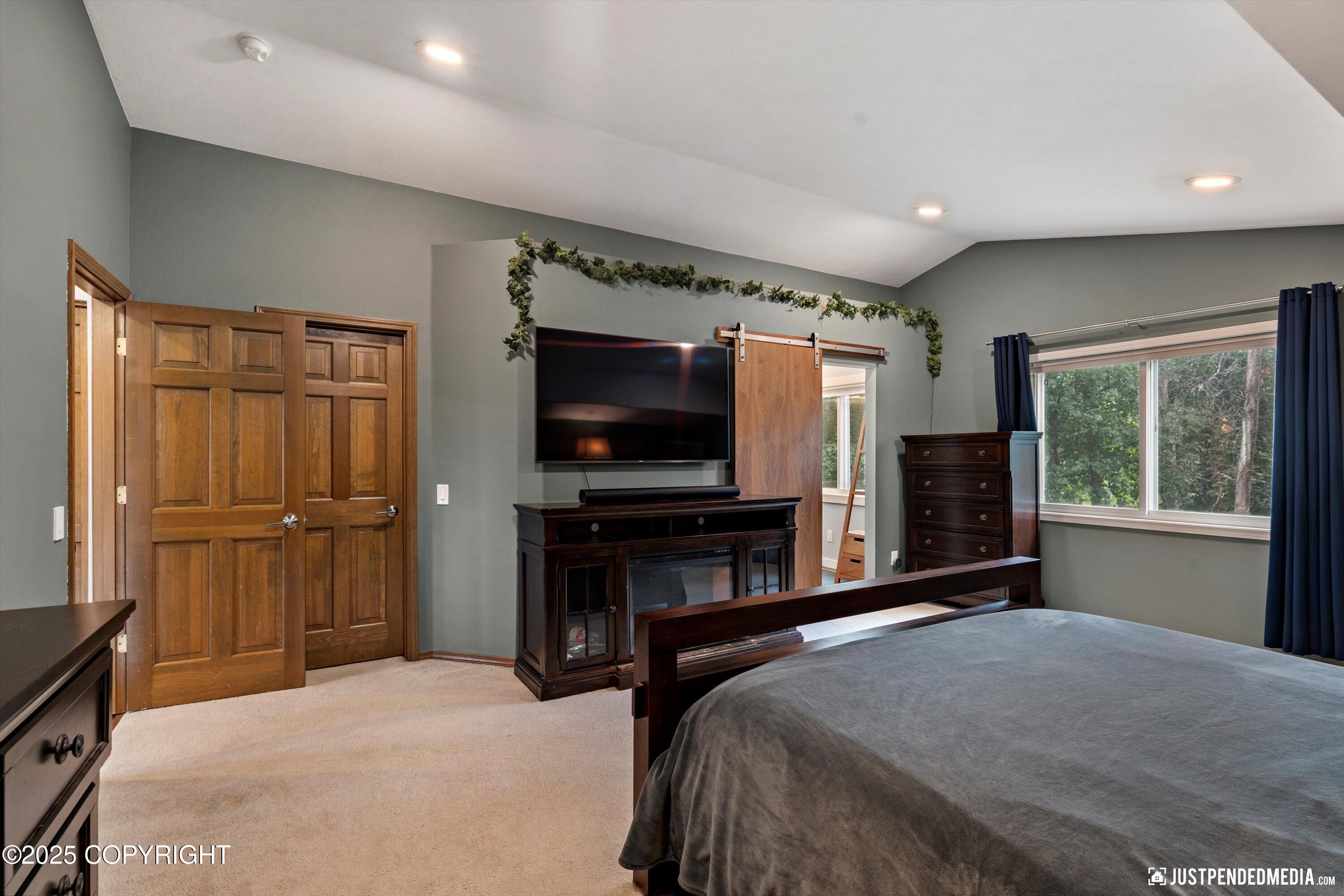 9170 Chipwood Circle