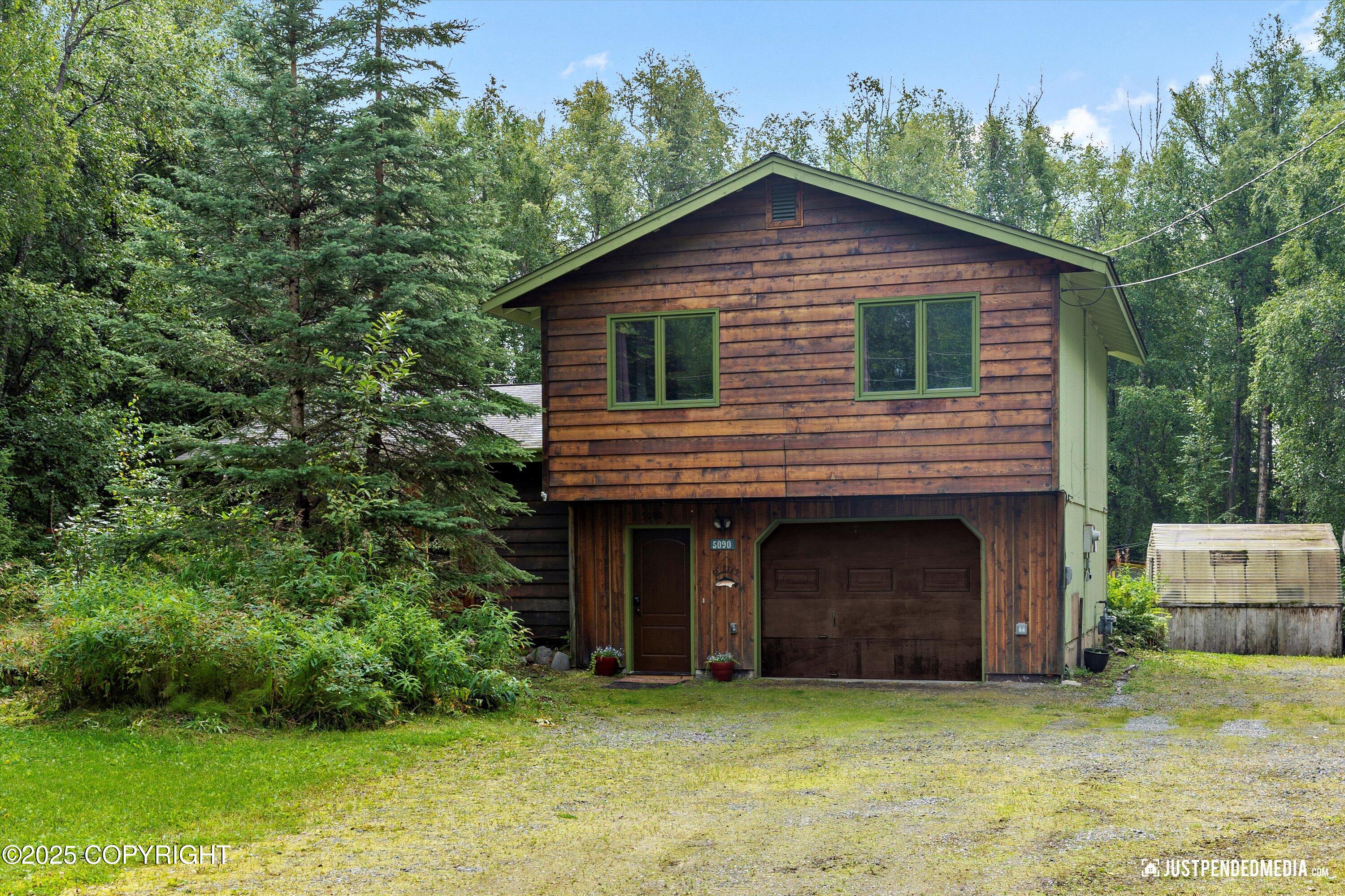 5090 W Clarion Avenue