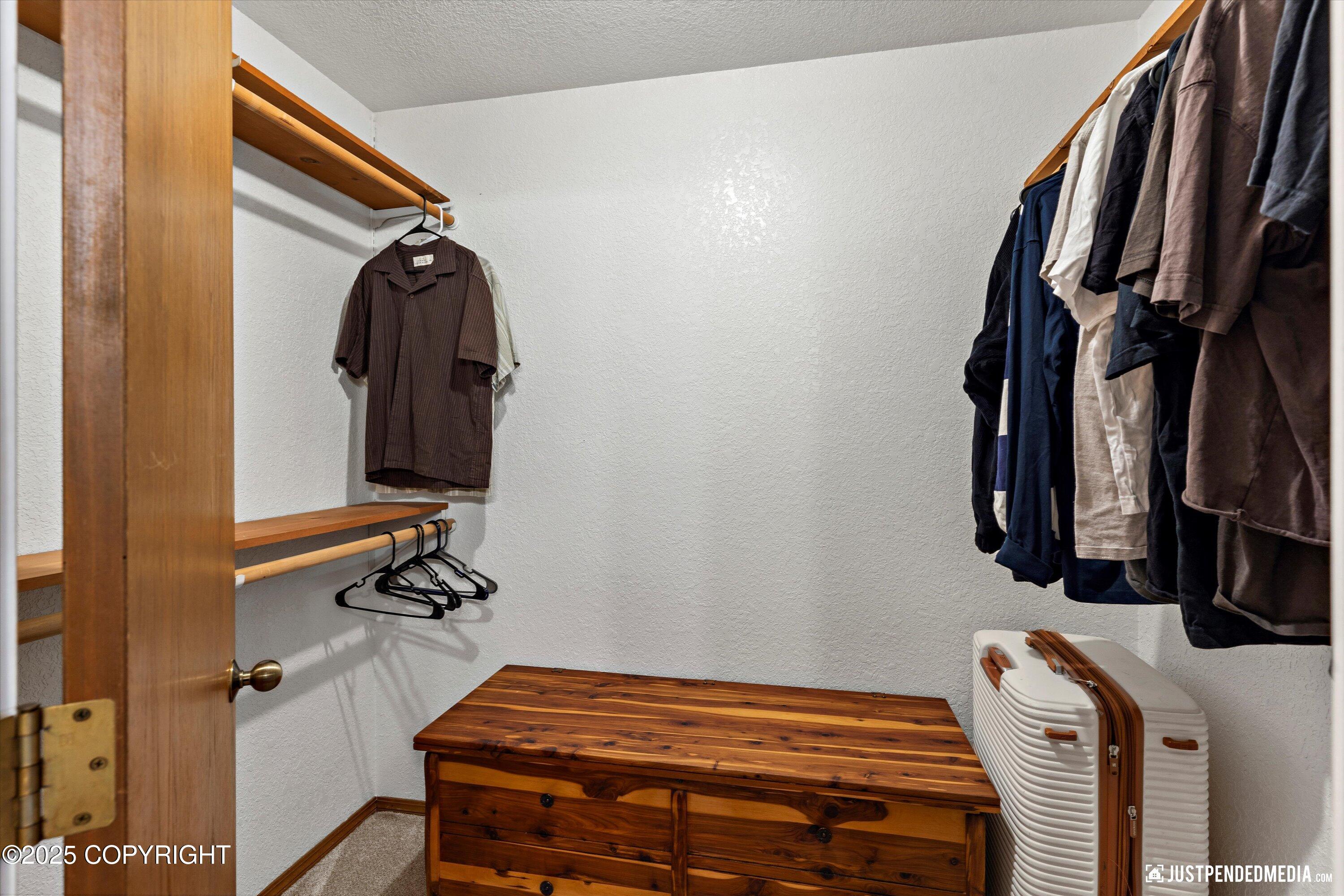 5090 W Clarion Avenue