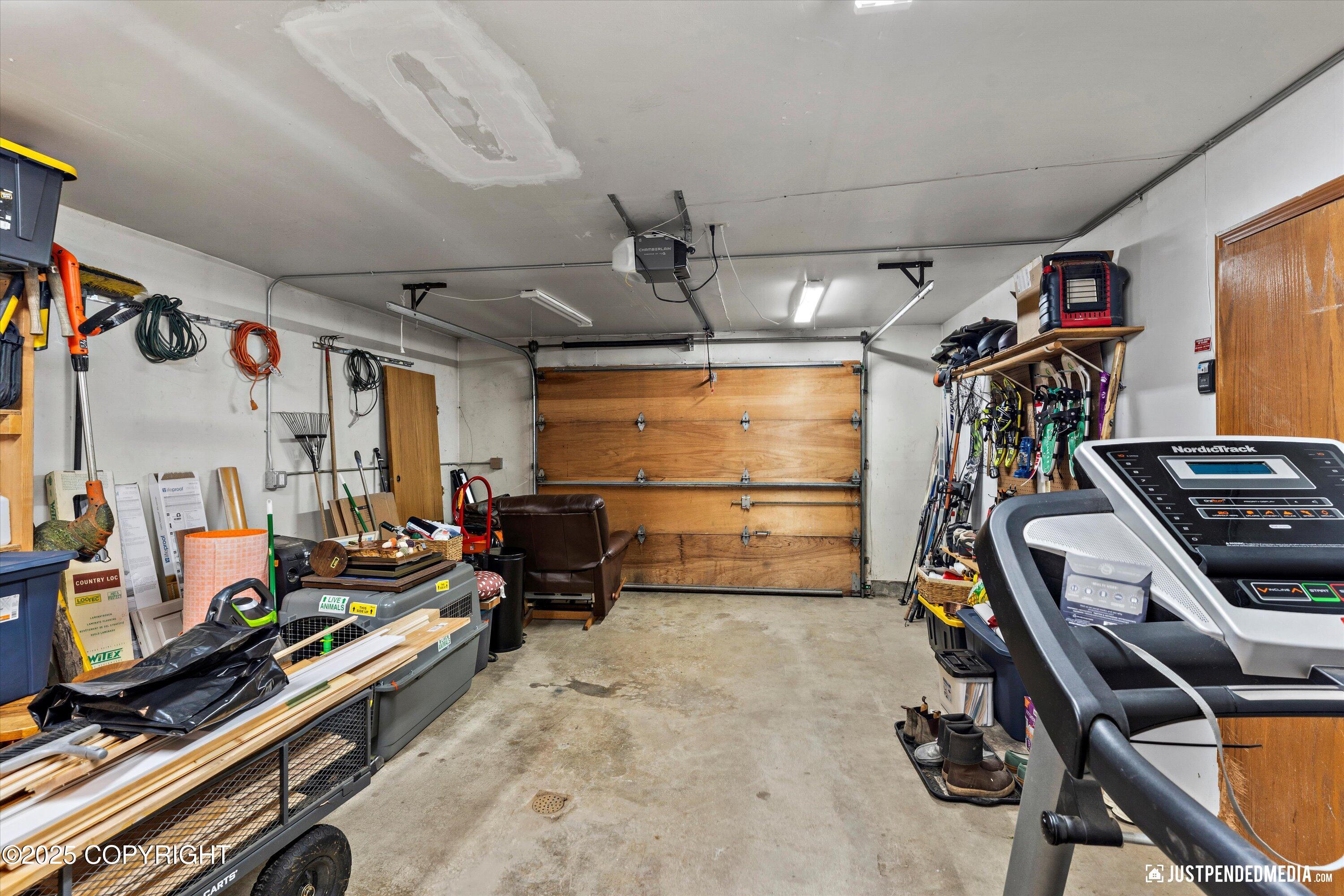 5090 W Clarion Avenue